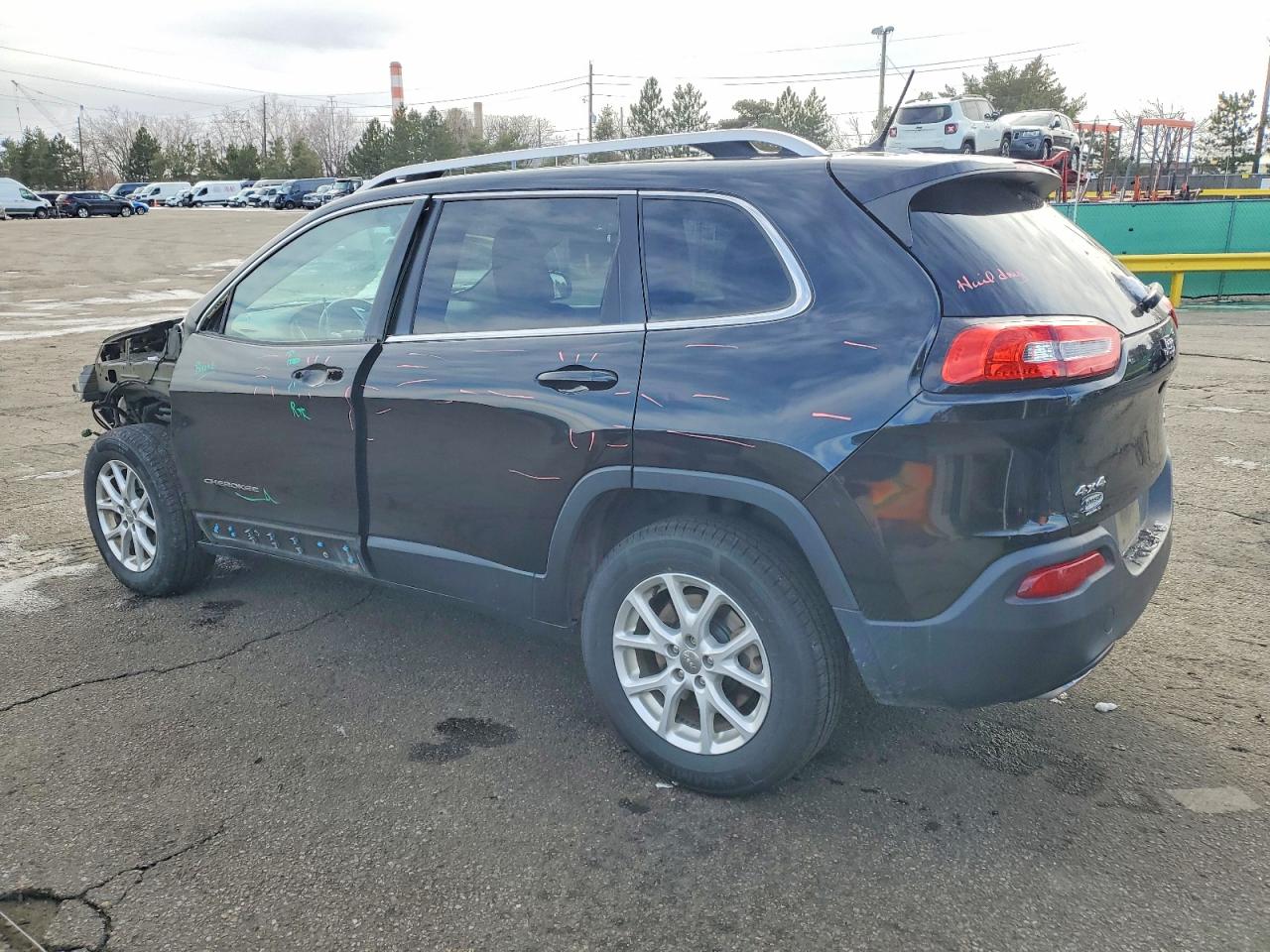 2015 JEEP CHEROKEE LATITUDE photo 3