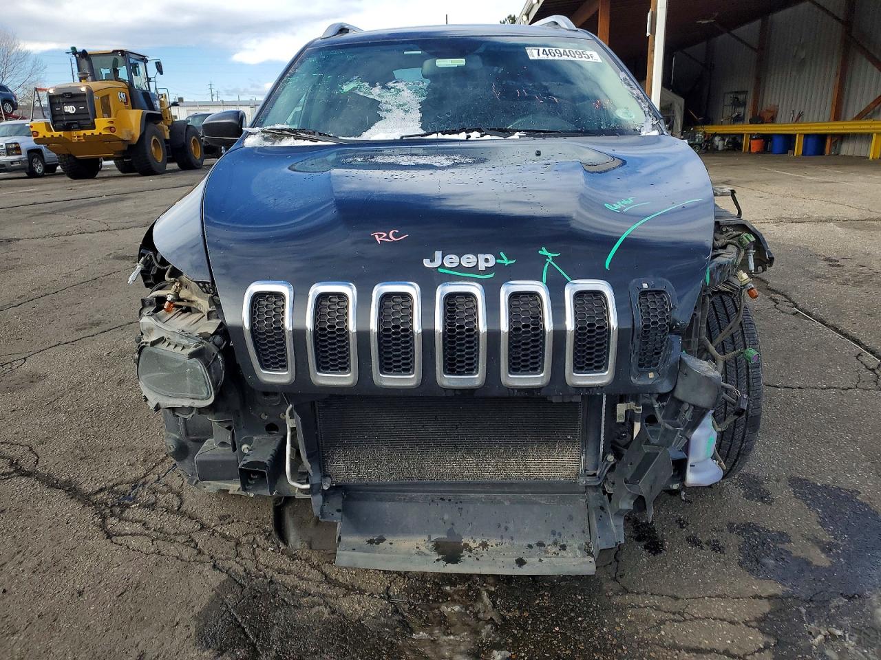 2015 JEEP CHEROKEE LATITUDE photo 9