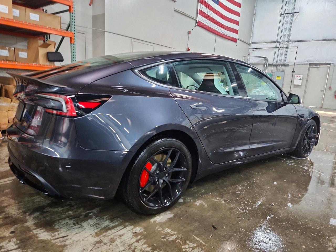 2024 TESLA MODEL 3 photo 5