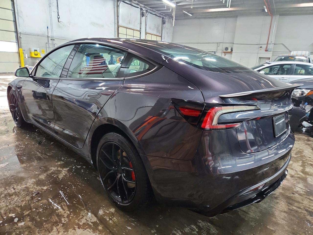2024 TESLA MODEL 3 photo 3