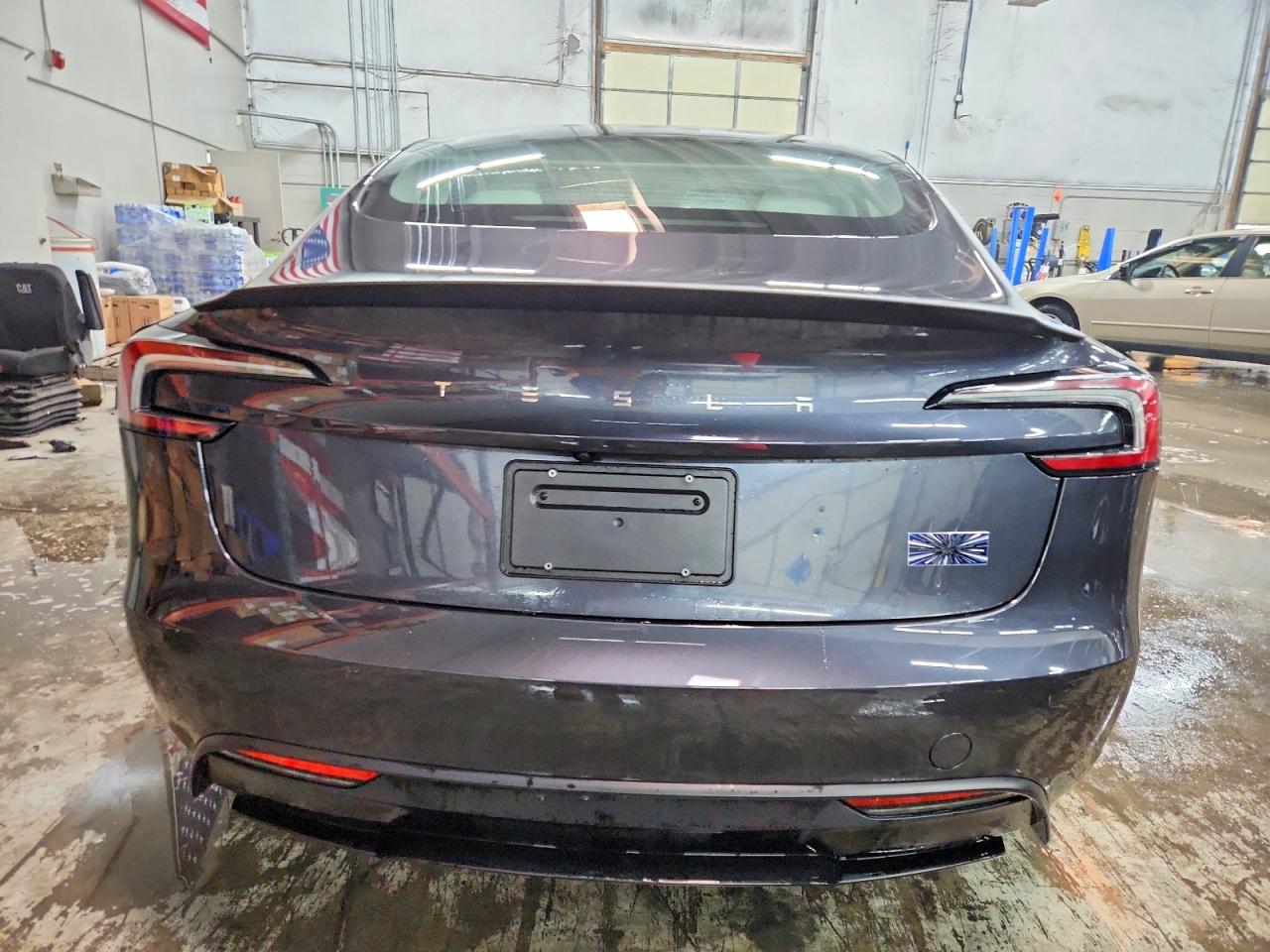 2024 TESLA MODEL 3 photo 11