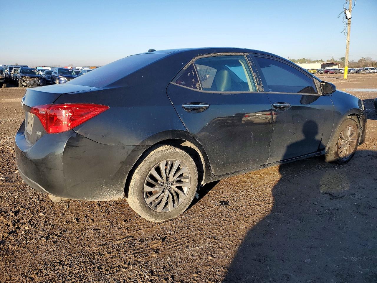 2018 TOYOTA COROLLA L photo 5