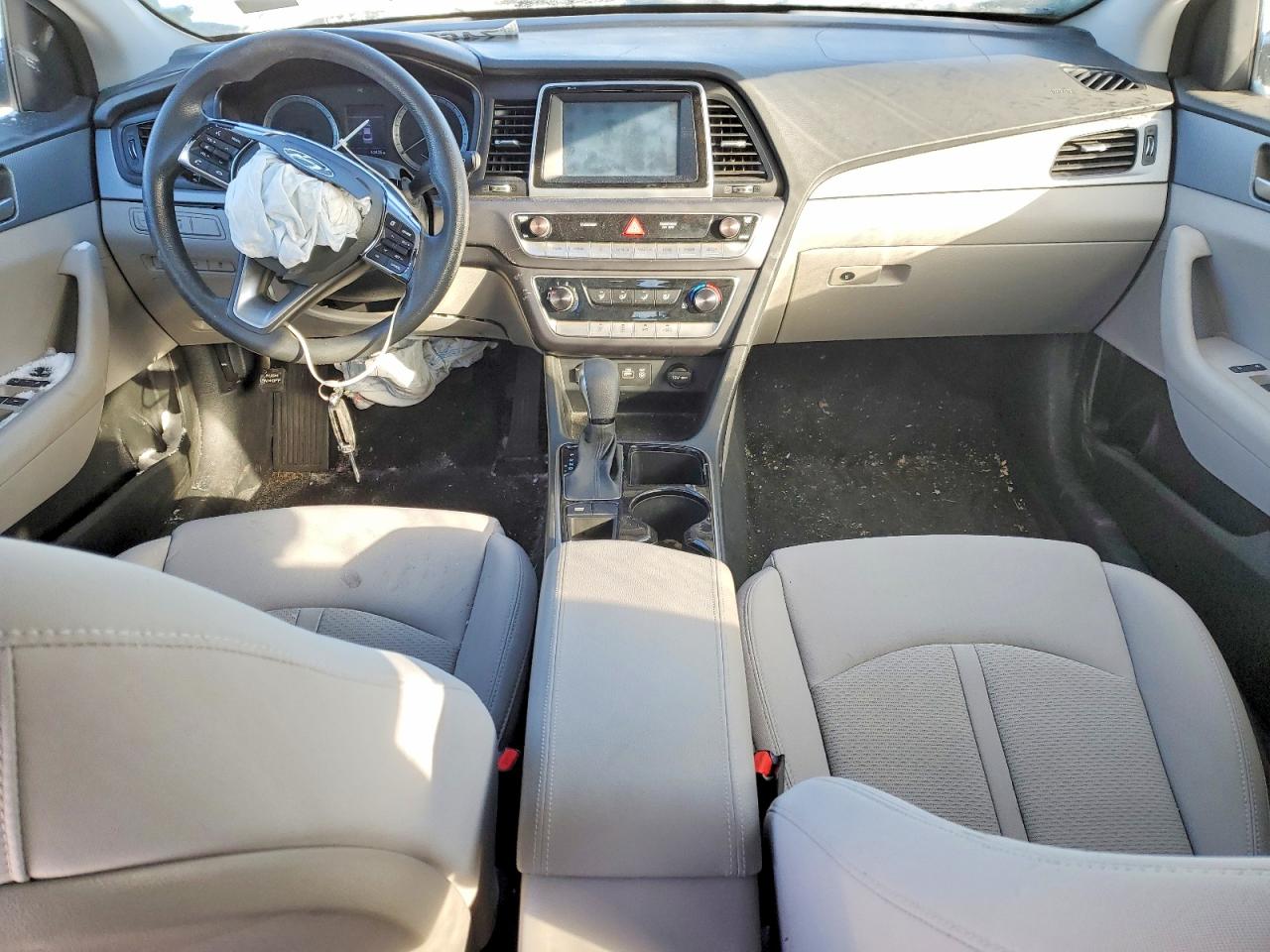 2018 HYUNDAI SONATA ECO photo 8