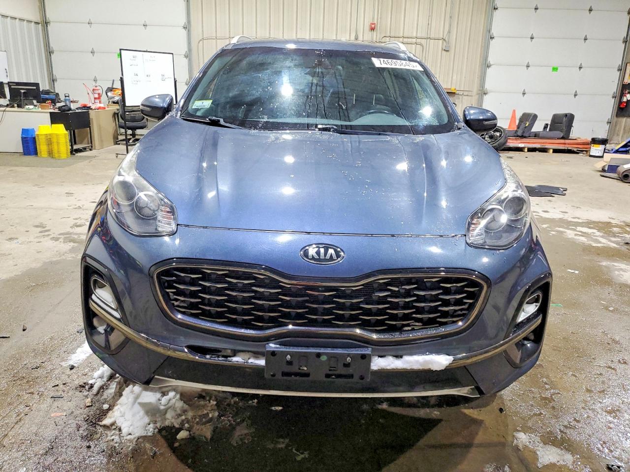 2020 KIA SPORTAGE S photo 13