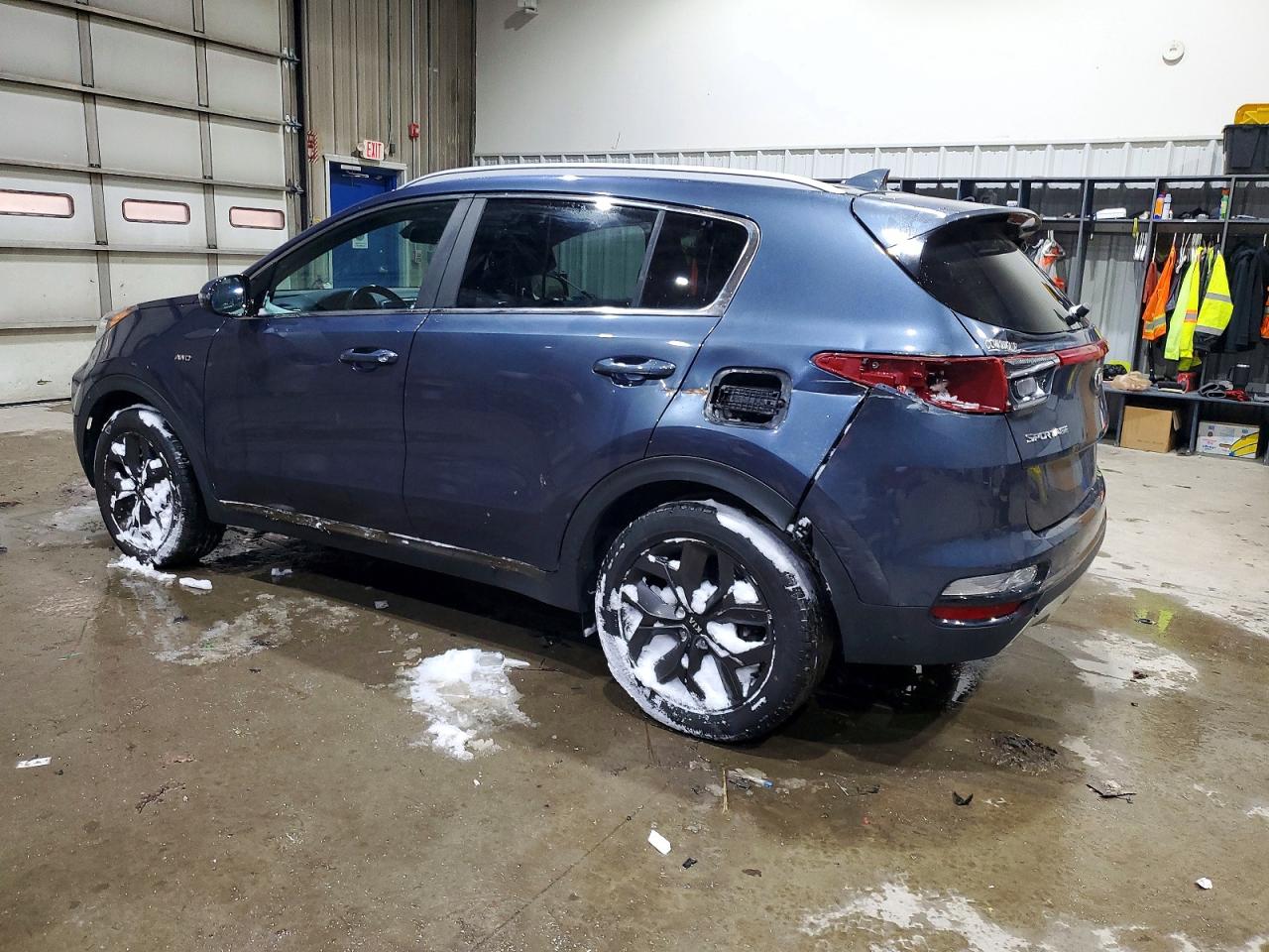 2020 KIA SPORTAGE S photo 4