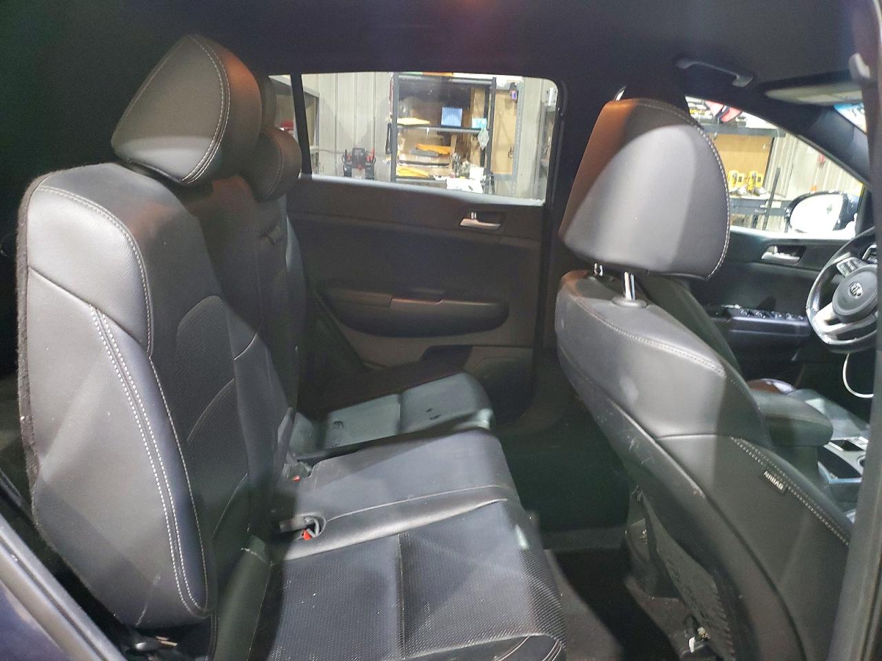 2020 KIA SPORTAGE S photo 28