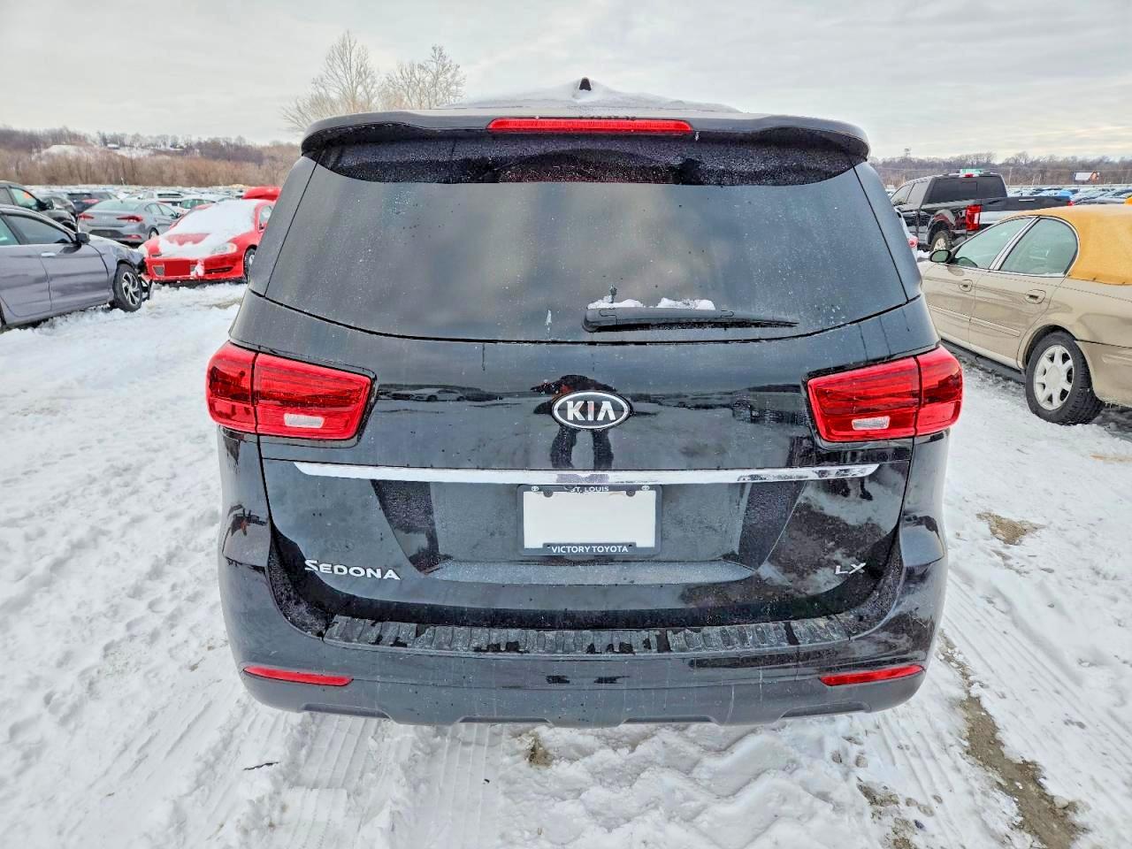 2019 KIA SEDONA LX photo 11