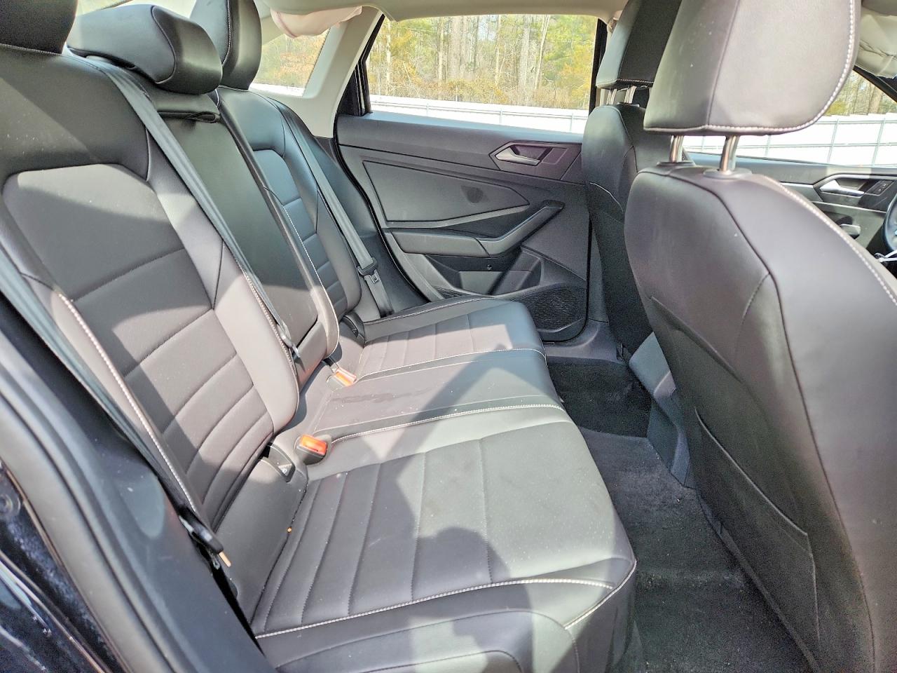 2024 VOLKSWAGEN JETTA SE photo 19