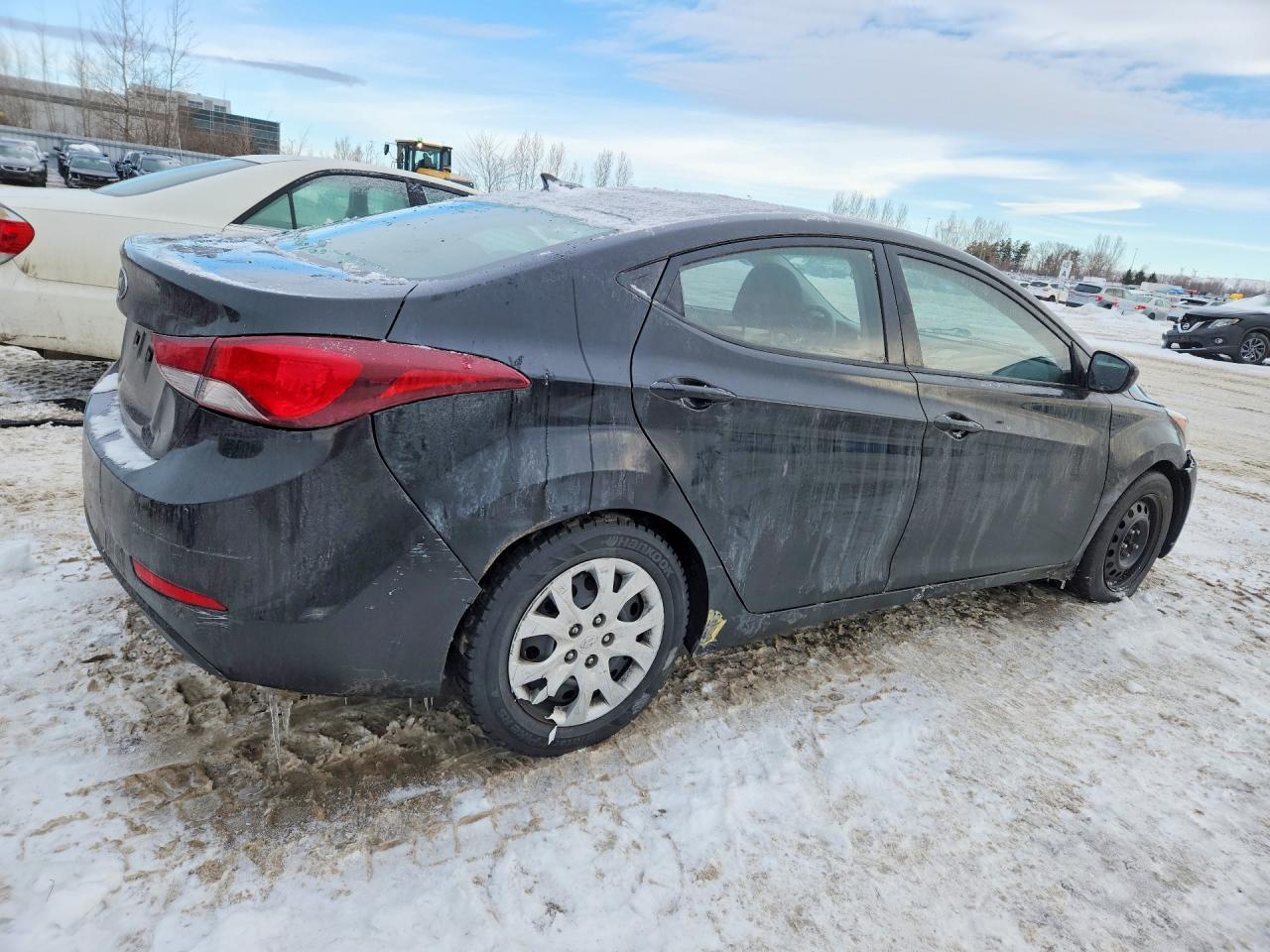 2016 HYUNDAI ELANTRA SE photo 3