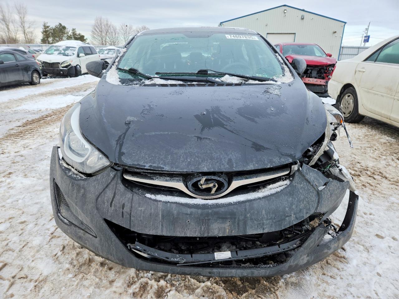 2016 HYUNDAI ELANTRA SE photo 5
