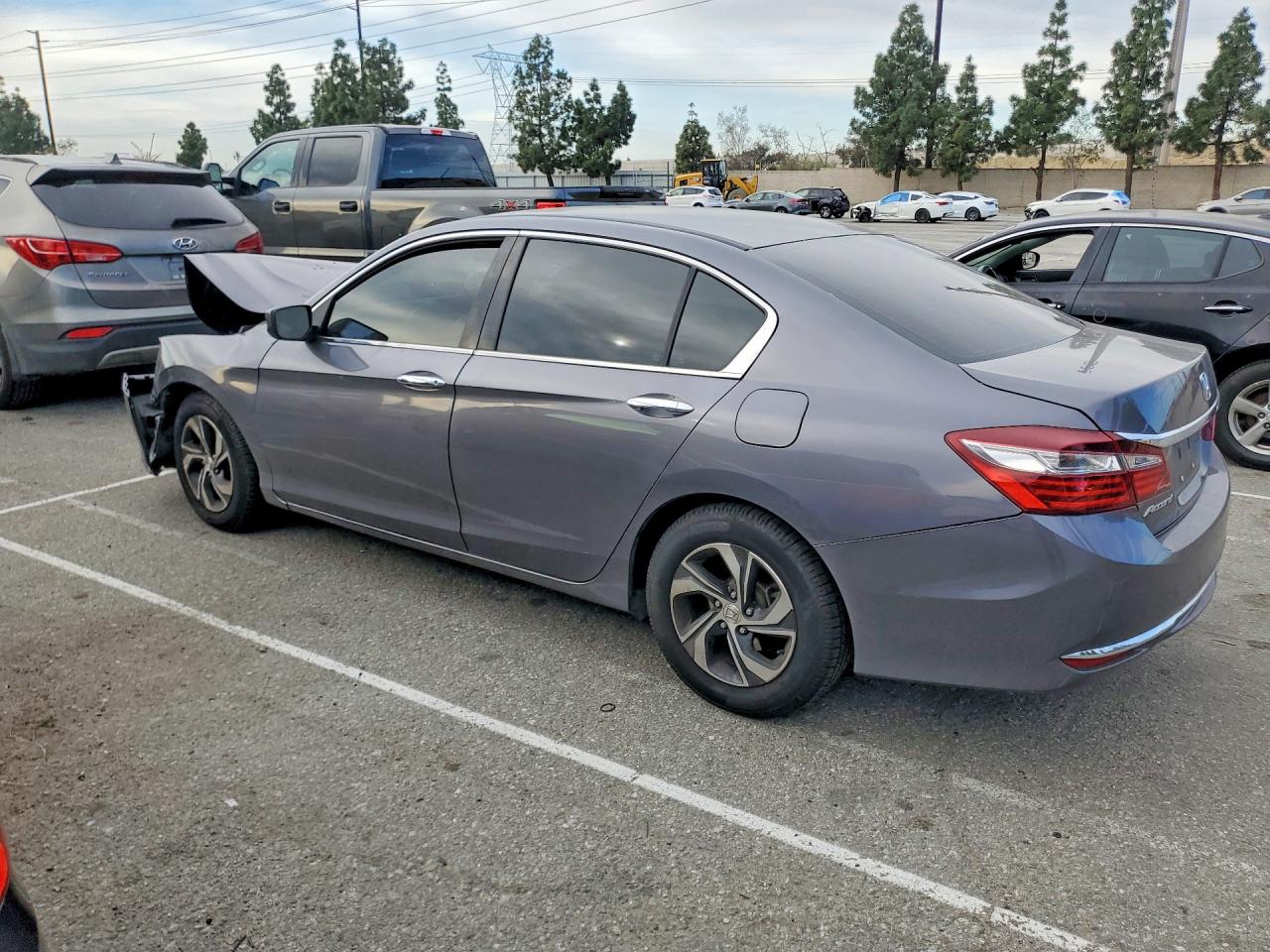 2017 HONDA ACCORD LX photo 3