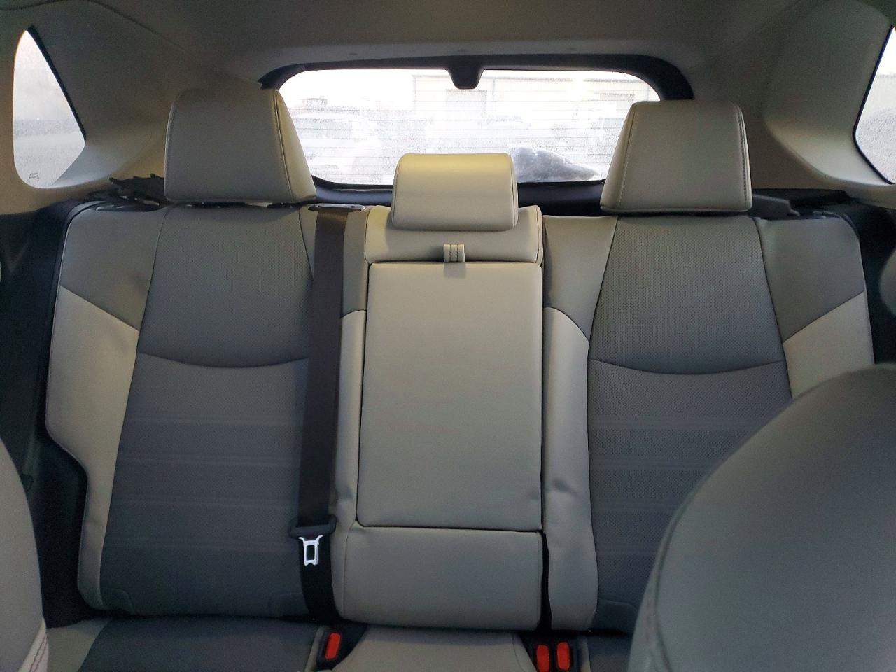 2024 TOYOTA RAV4 LIMITED photo 10