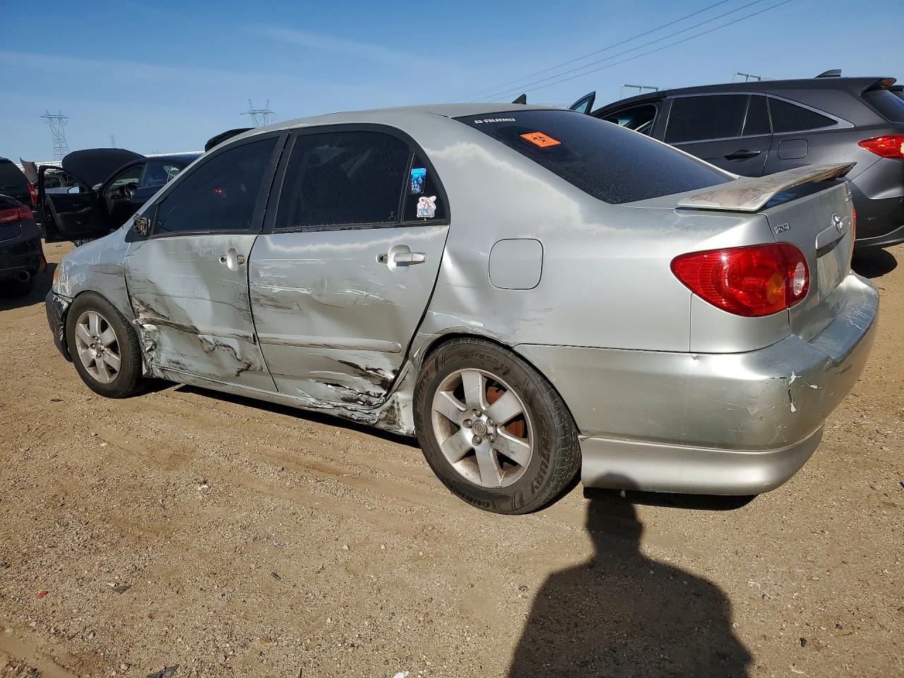 2004 TOYOTA COROLLA S photo 2
