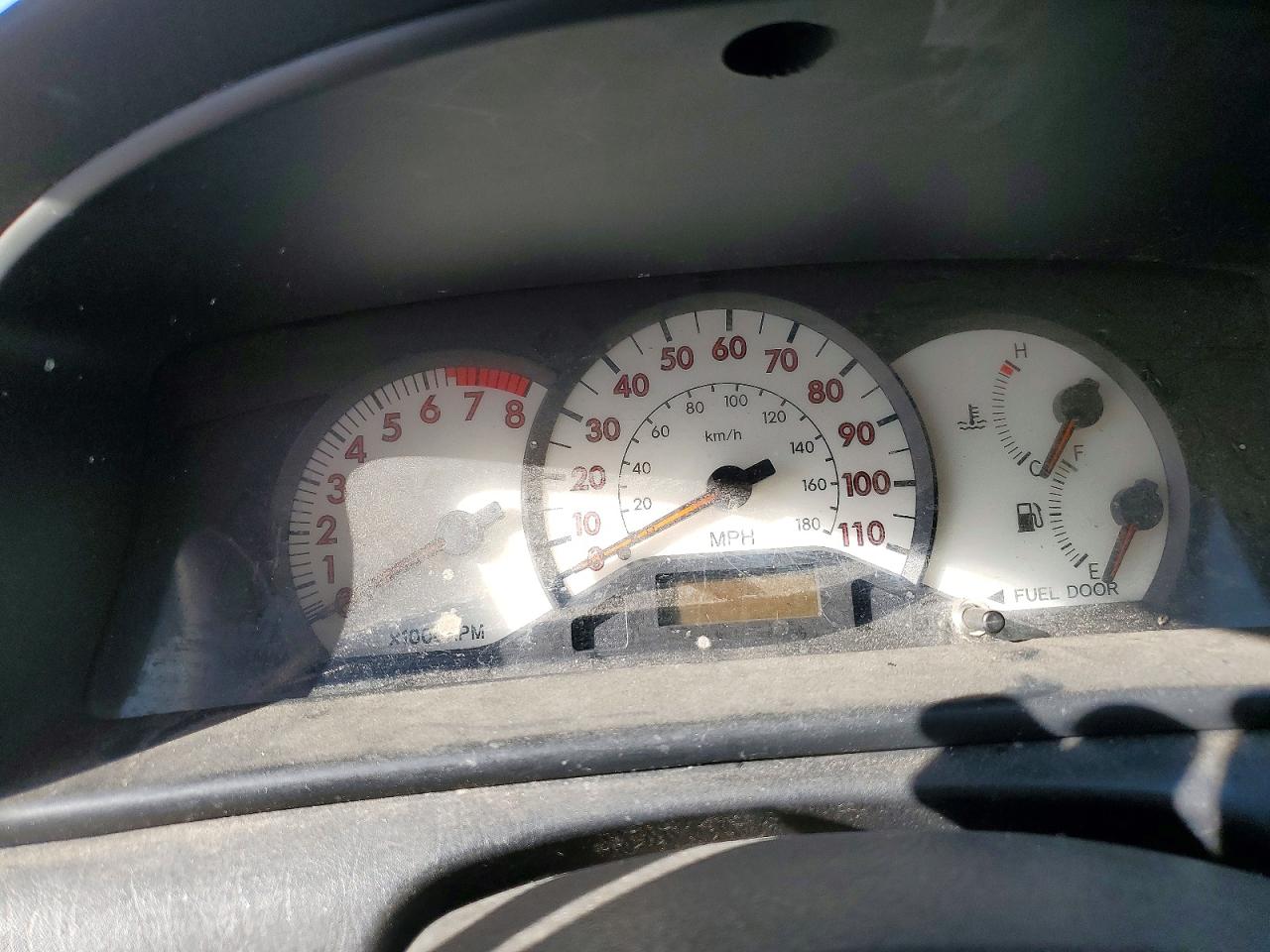 2004 TOYOTA COROLLA S photo 9