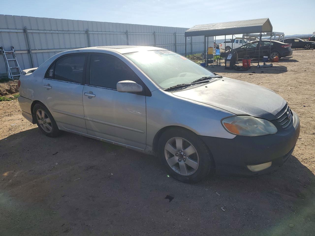 2004 TOYOTA COROLLA S photo 4