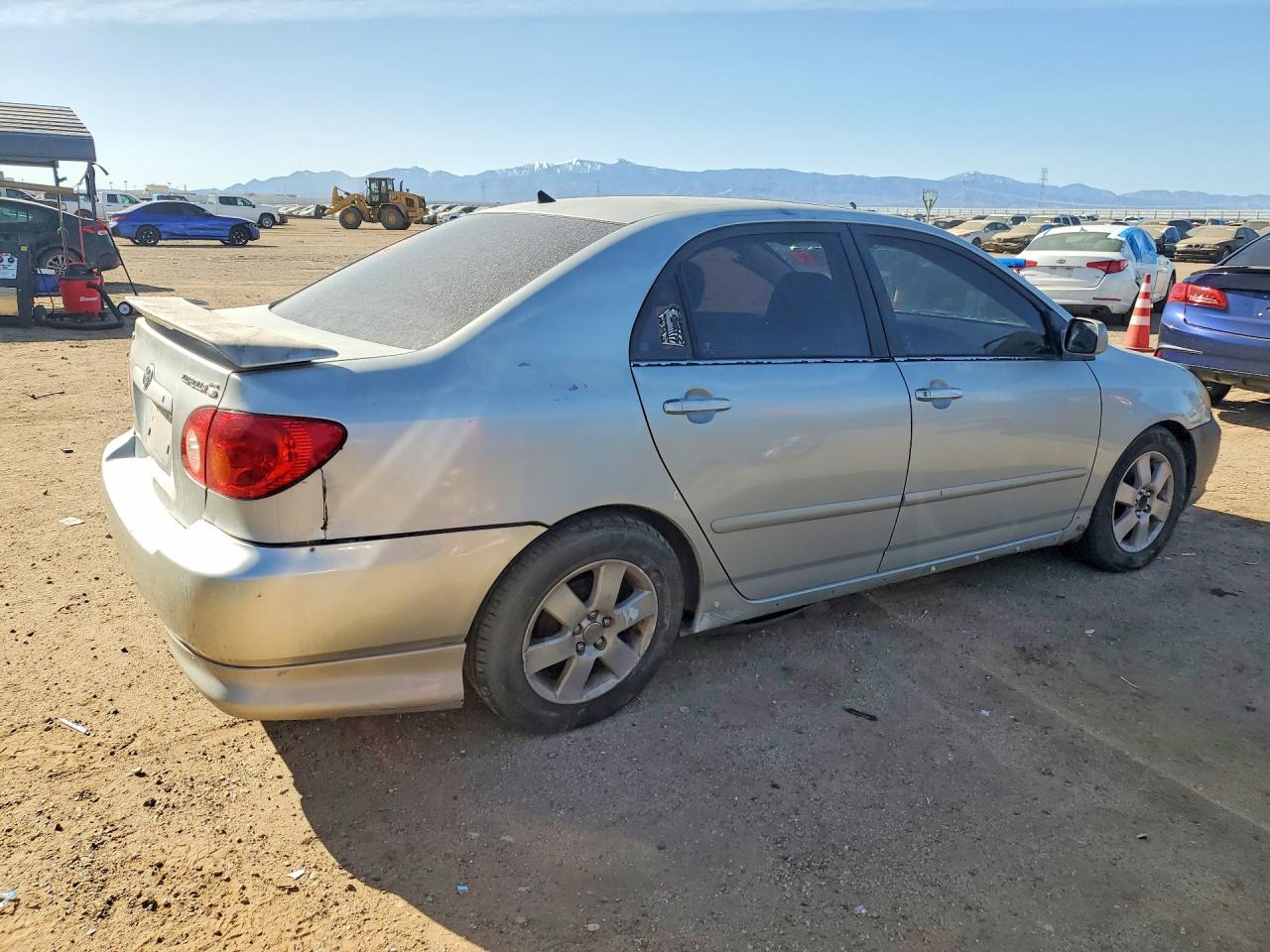 2004 TOYOTA COROLLA S photo 3