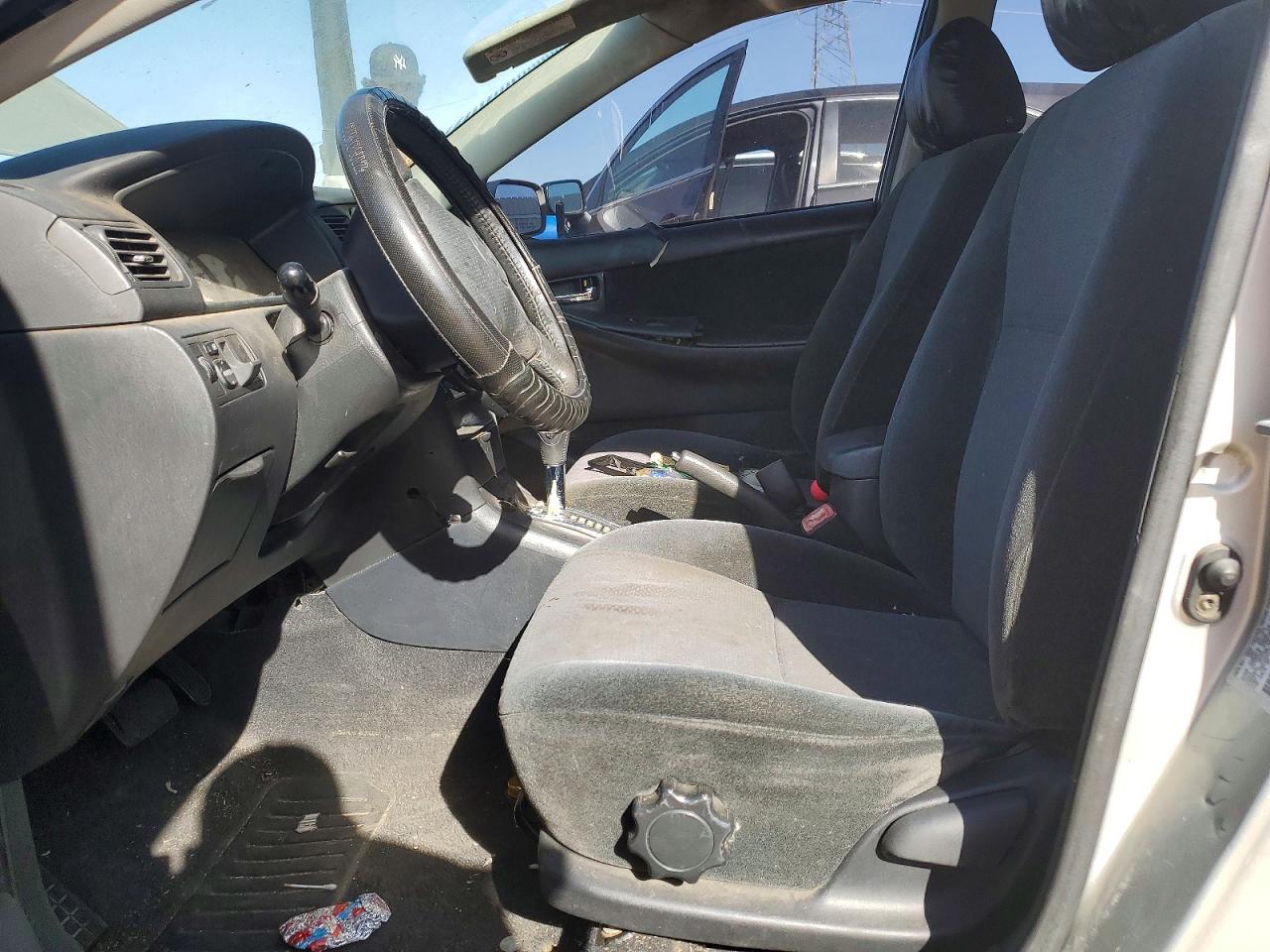 2004 TOYOTA COROLLA S photo 7