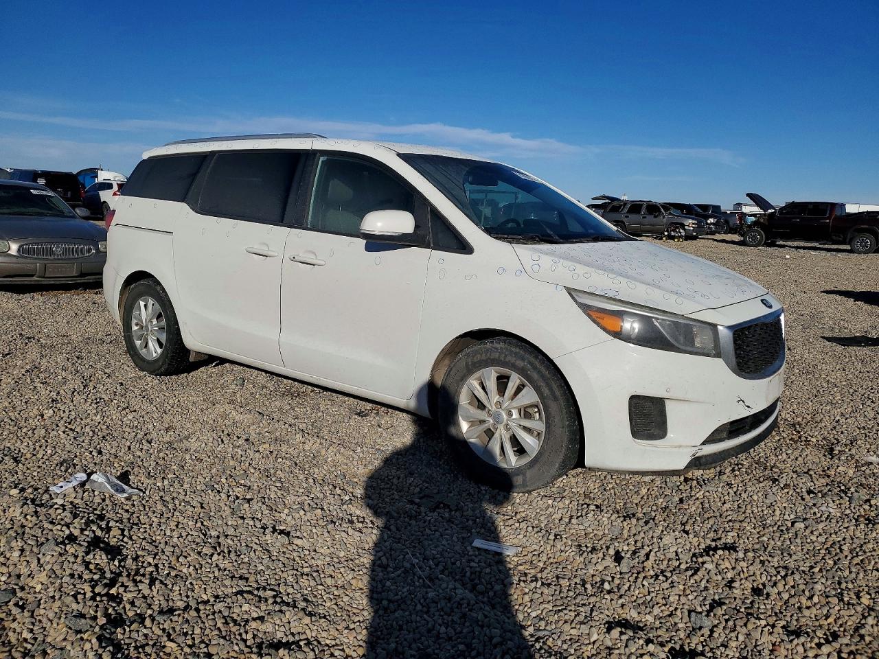 2017 KIA SEDONA LX photo 7