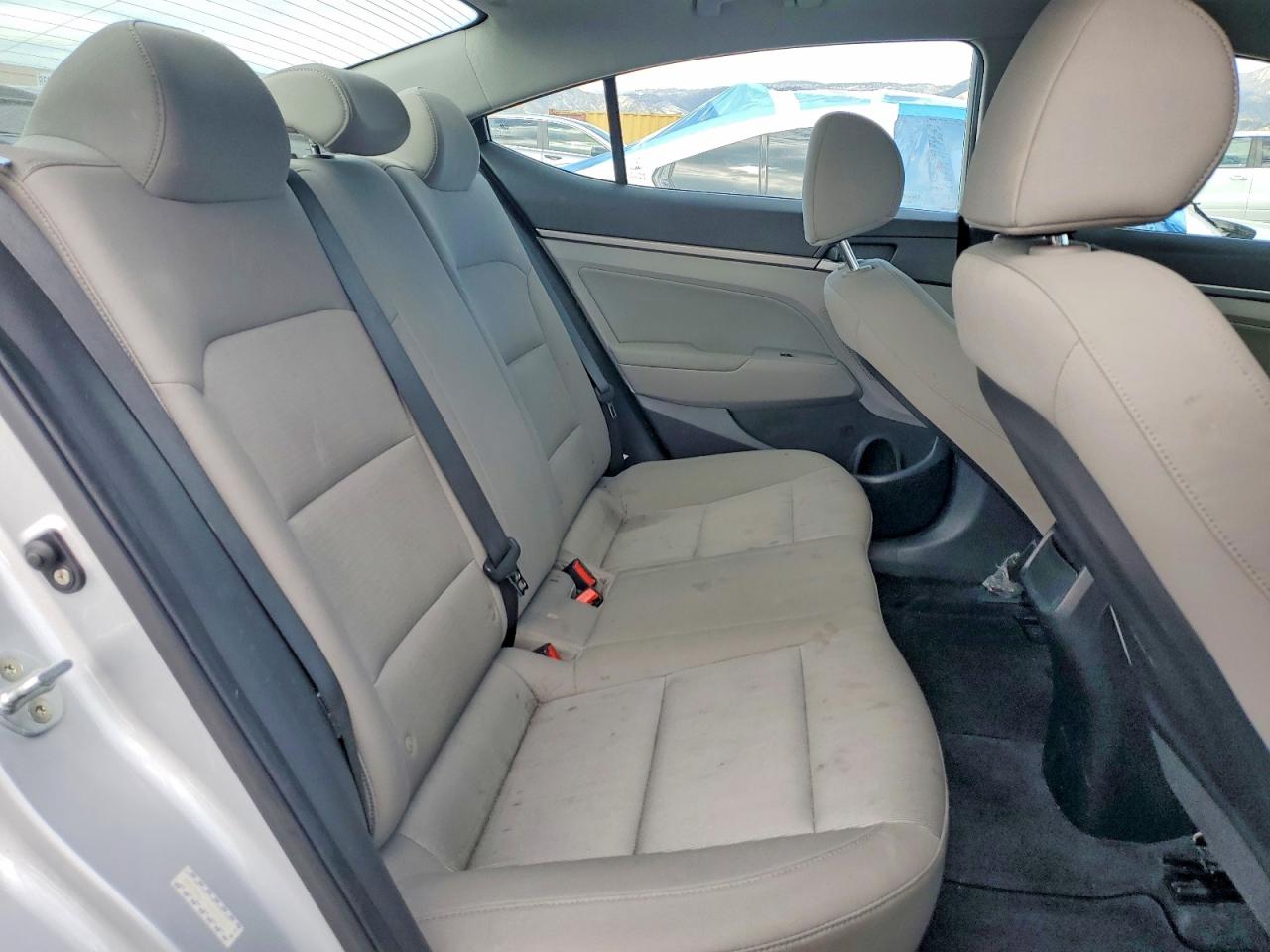 2018 HYUNDAI ELANTRA SEL photo 19