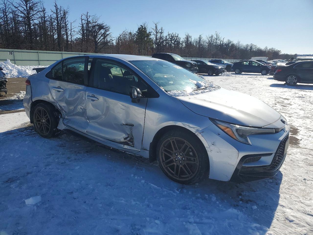 2024 TOYOTA COROLLA LE photo 4