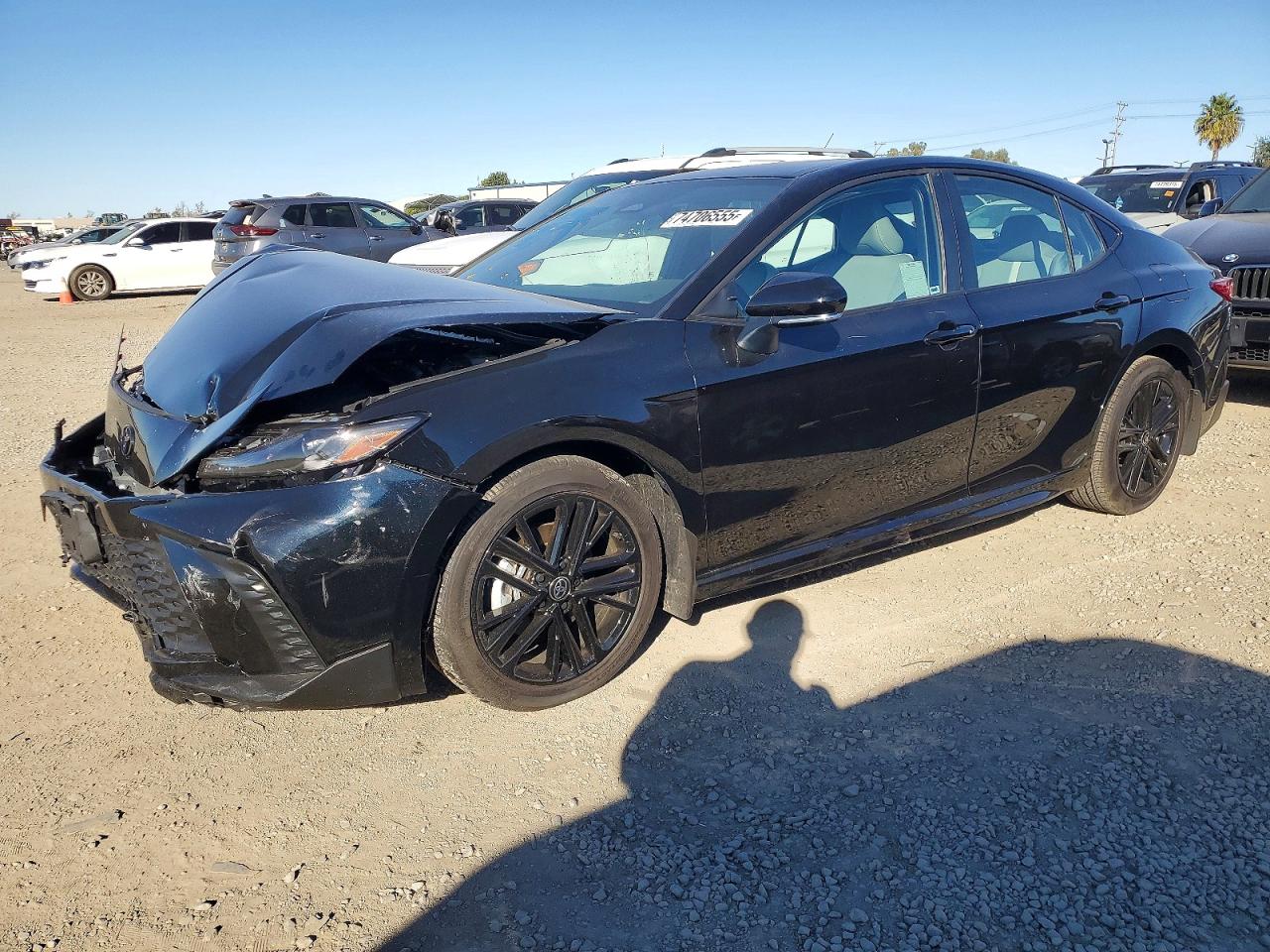 2025 TOYOTA CAMRY
