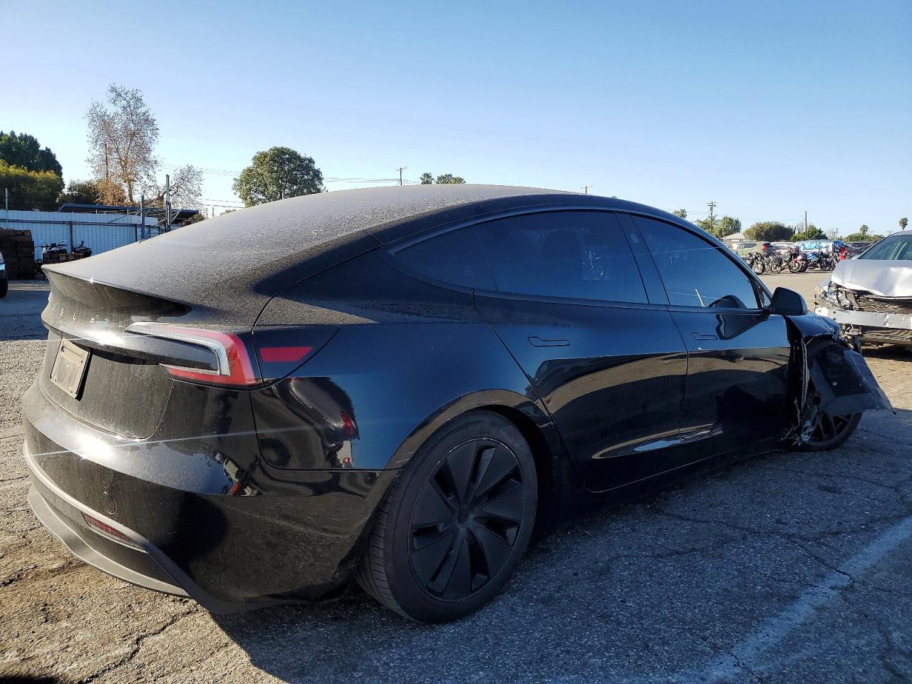 2024 TESLA MODEL 3 photo 3