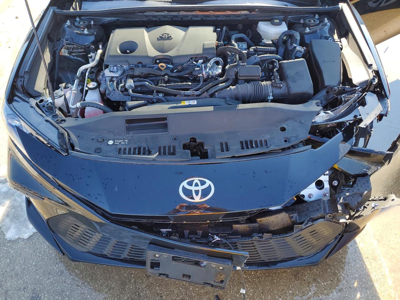 2025 TOYOTA CAMRY photo 21
