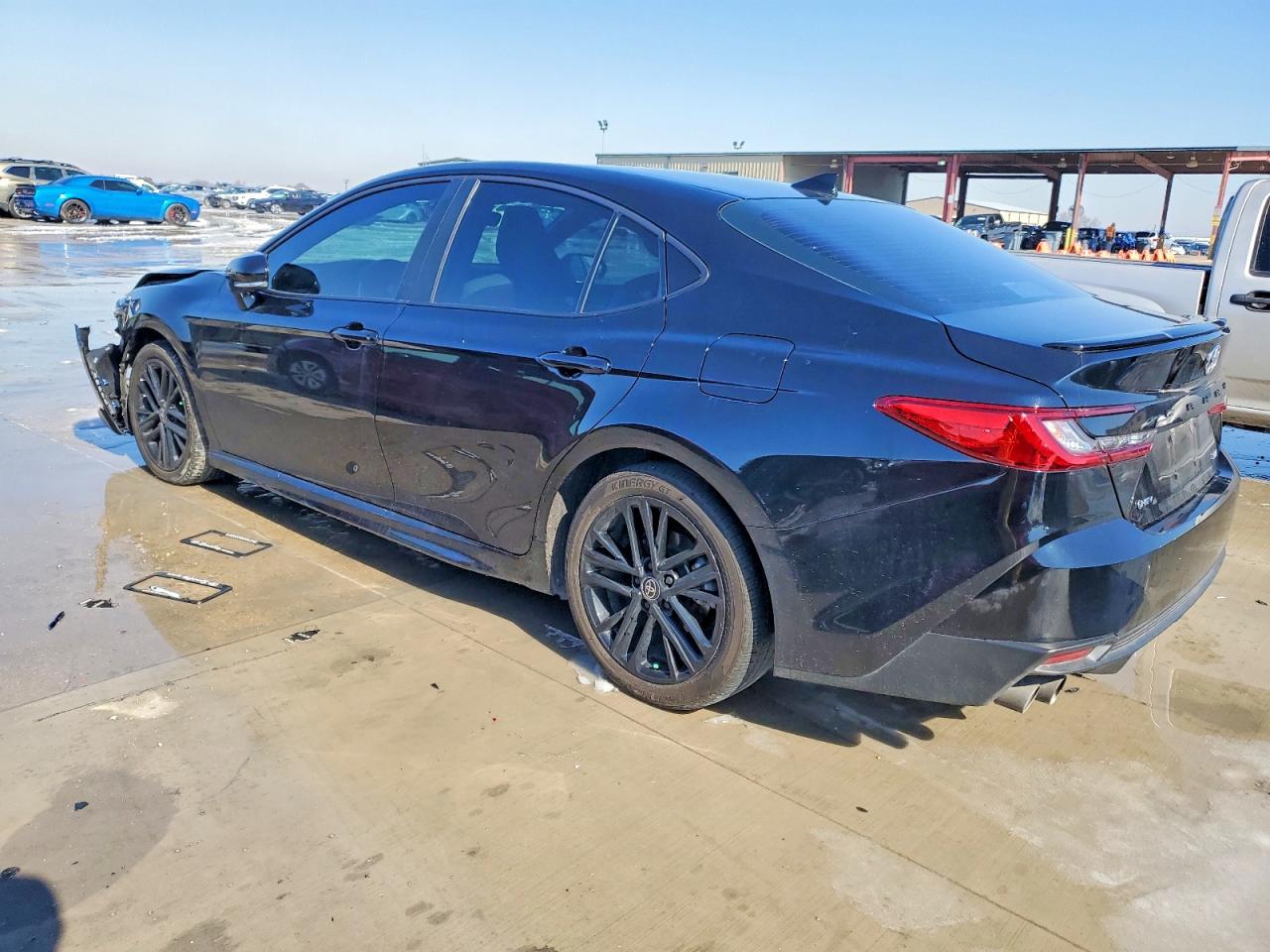 2025 TOYOTA CAMRY photo 3