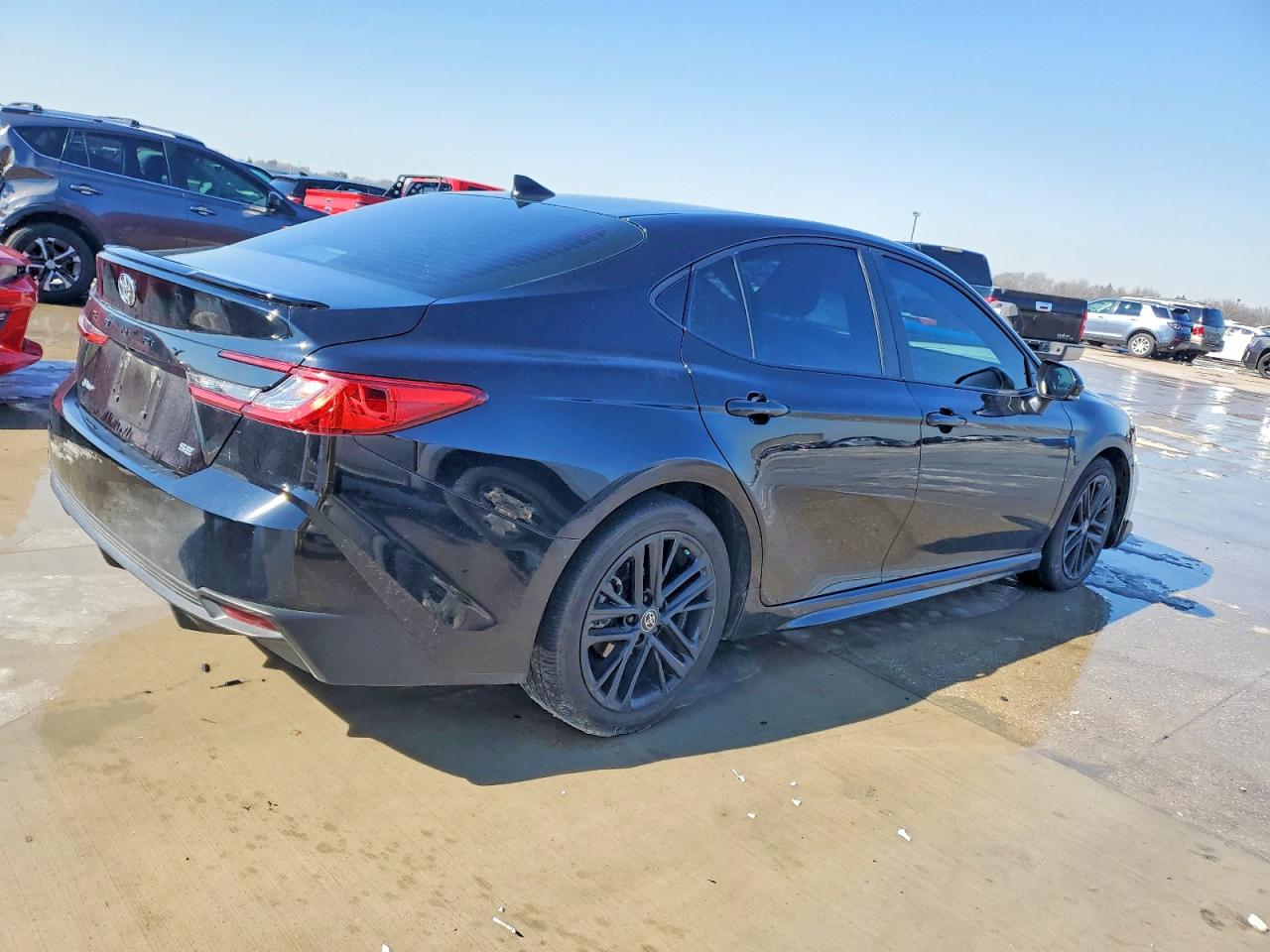 2025 TOYOTA CAMRY photo 5
