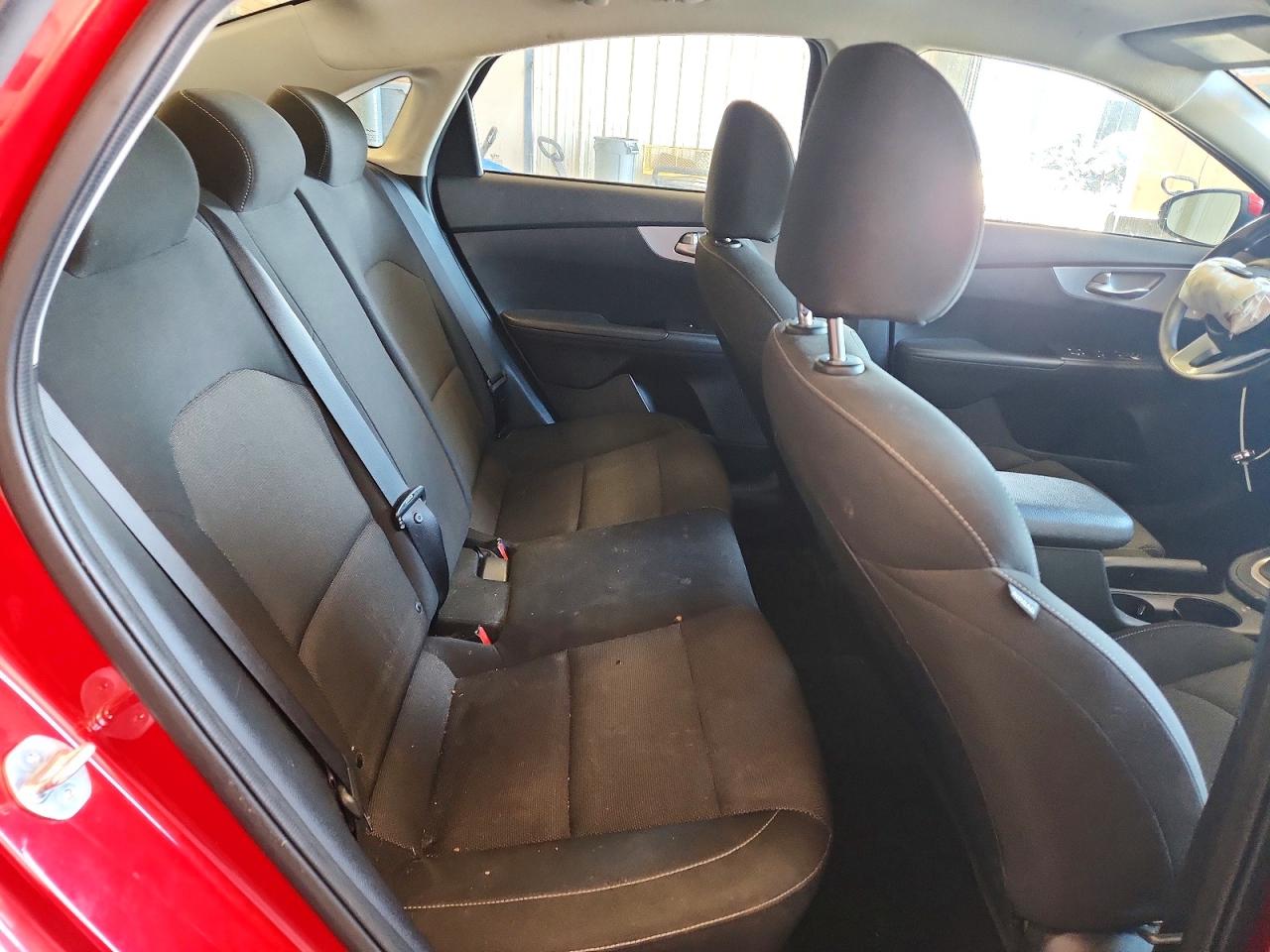 2024 KIA FORTE LXS photo 10