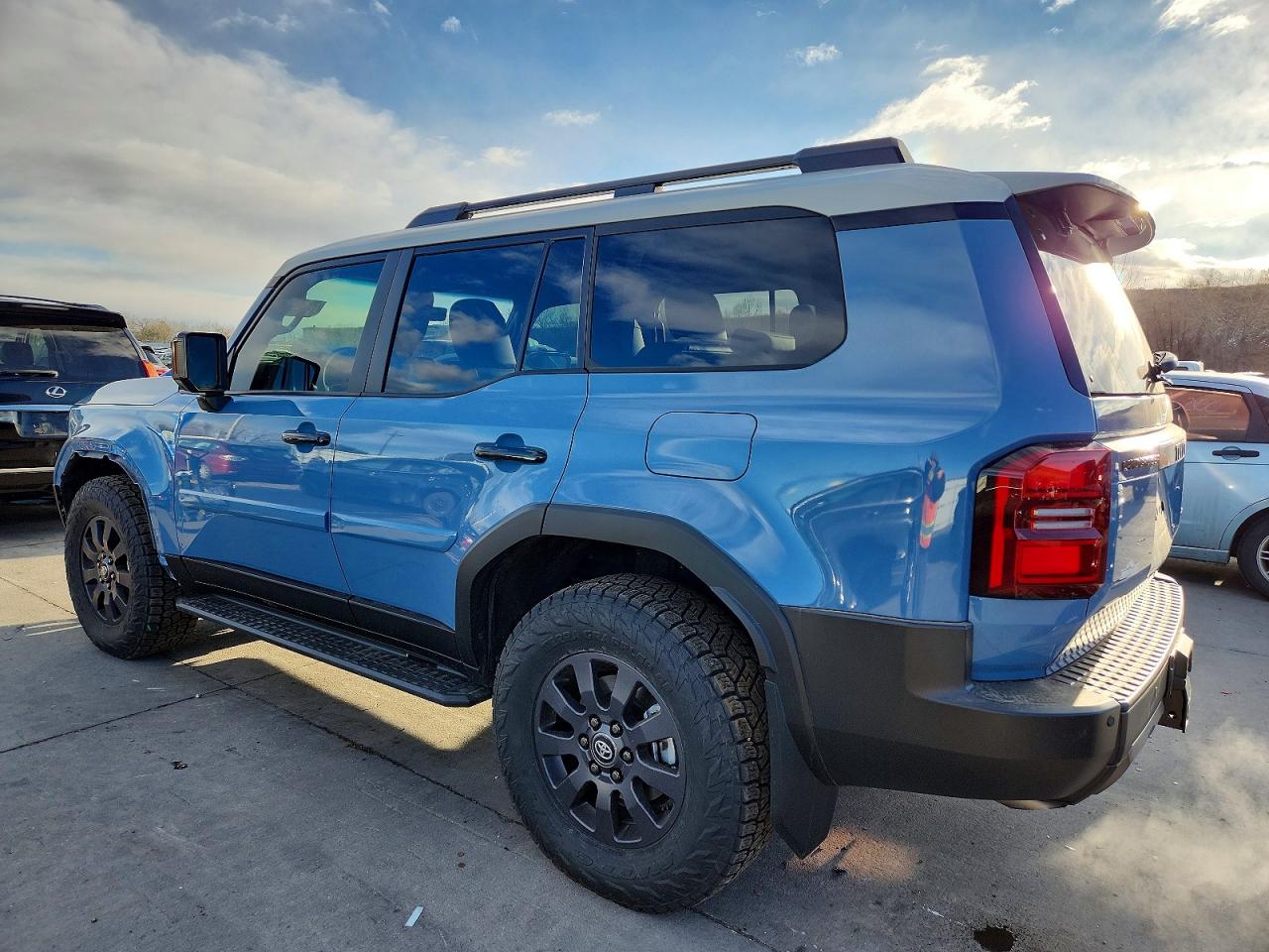 2025 TOYOTA LAND CRUISER BASE photo 4