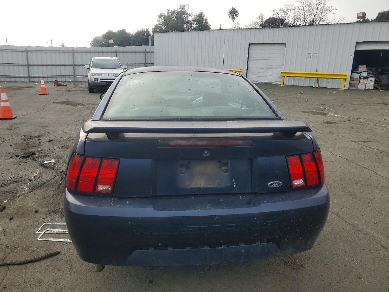 2001 FORD MUSTANG photo 6