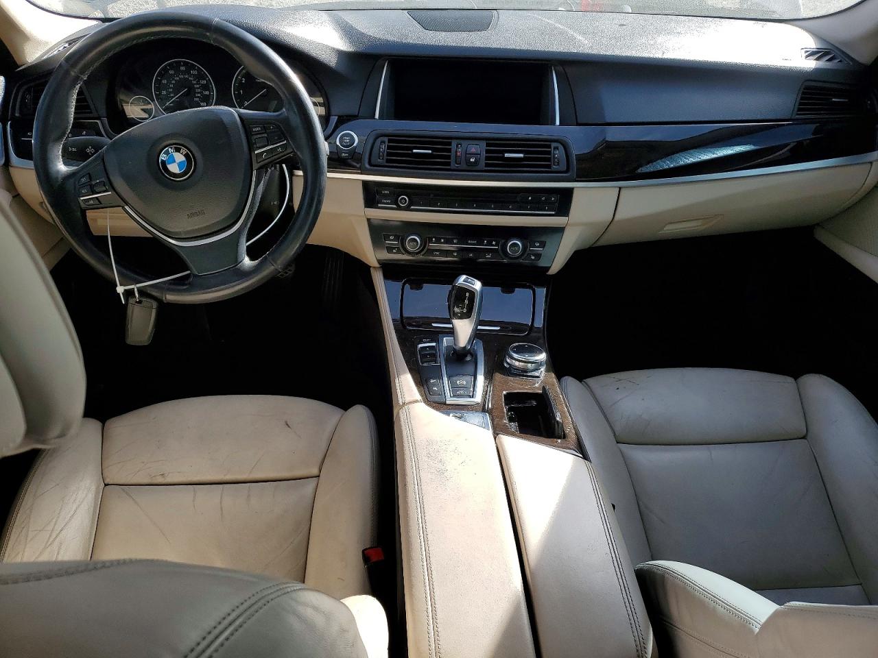 2014 BMW 535 XI photo 22