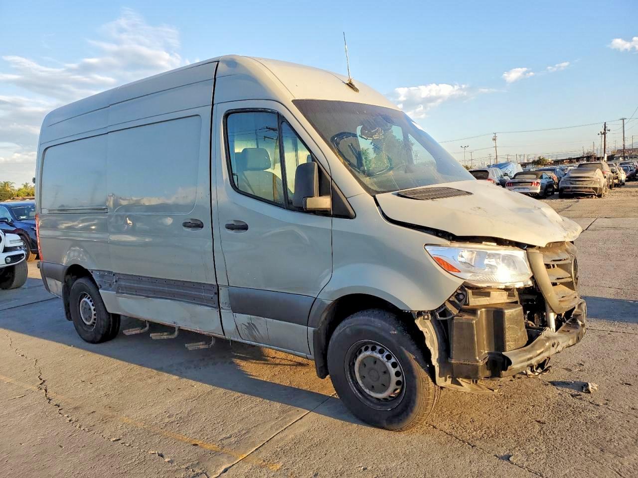 2019 MERCEDES-BENZ SPRINTER 2500/3500 photo 10