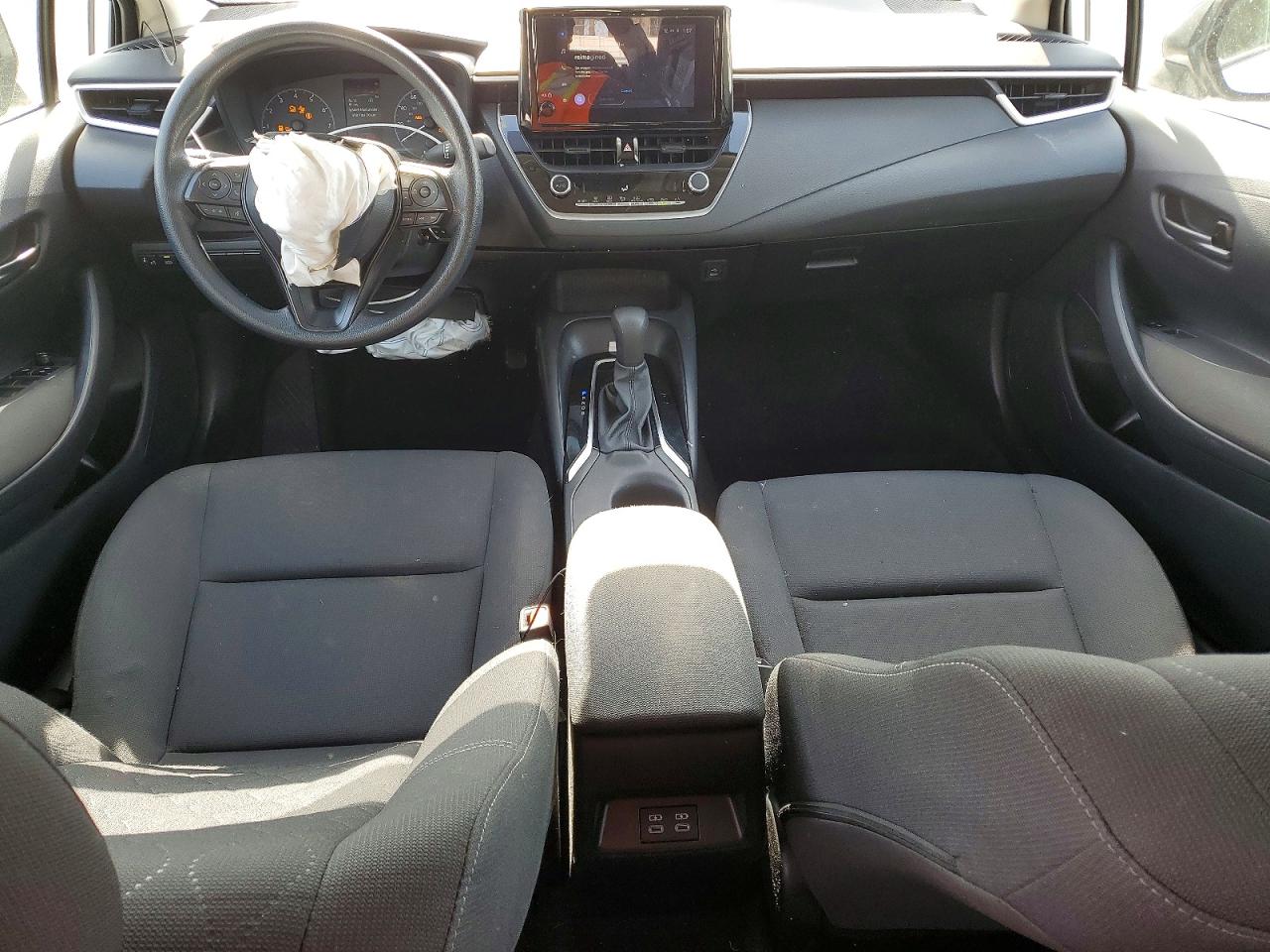 2024 TOYOTA COROLLA LE photo 22
