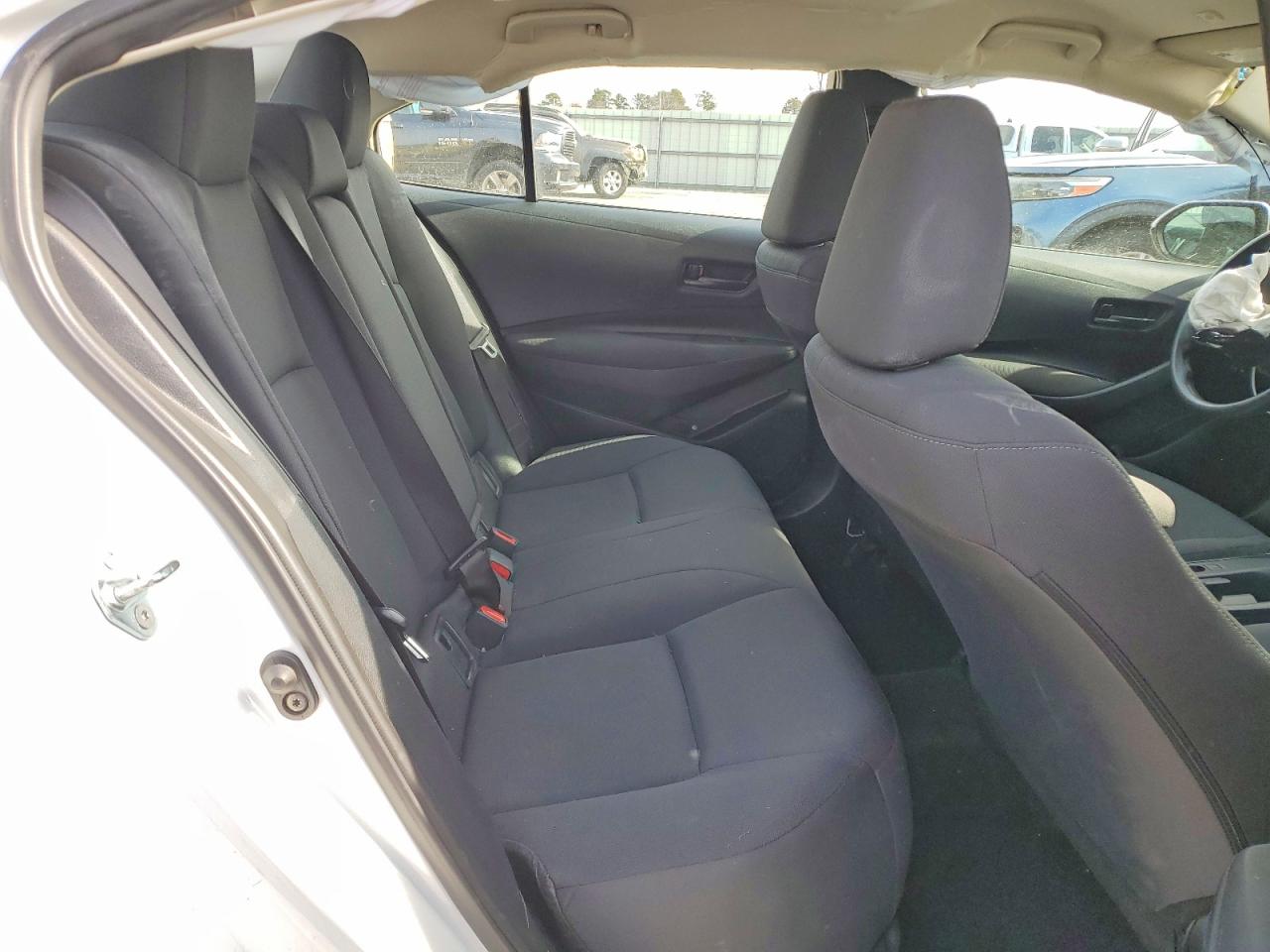 2024 TOYOTA COROLLA LE photo 28
