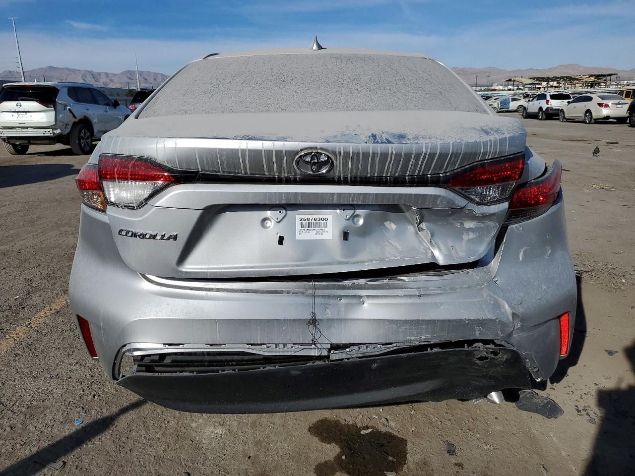 2025 TOYOTA COROLLA LE photo 16
