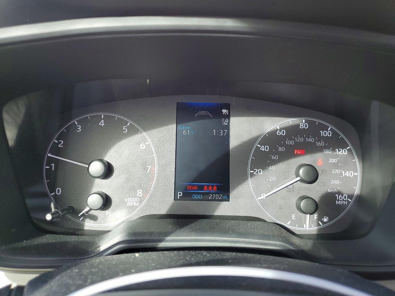 2025 TOYOTA COROLLA LE photo 25