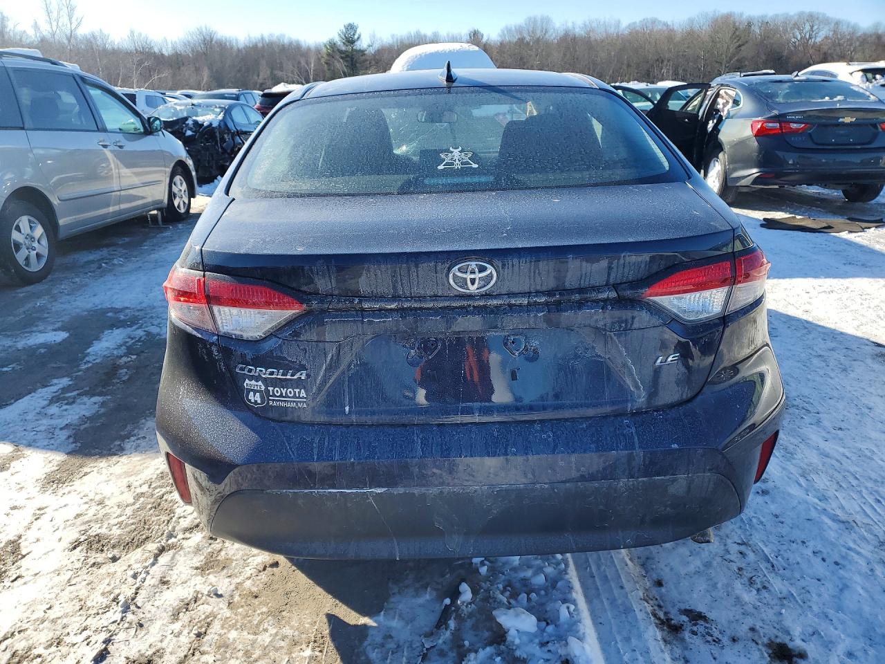 2025 TOYOTA COROLLA LE photo 11