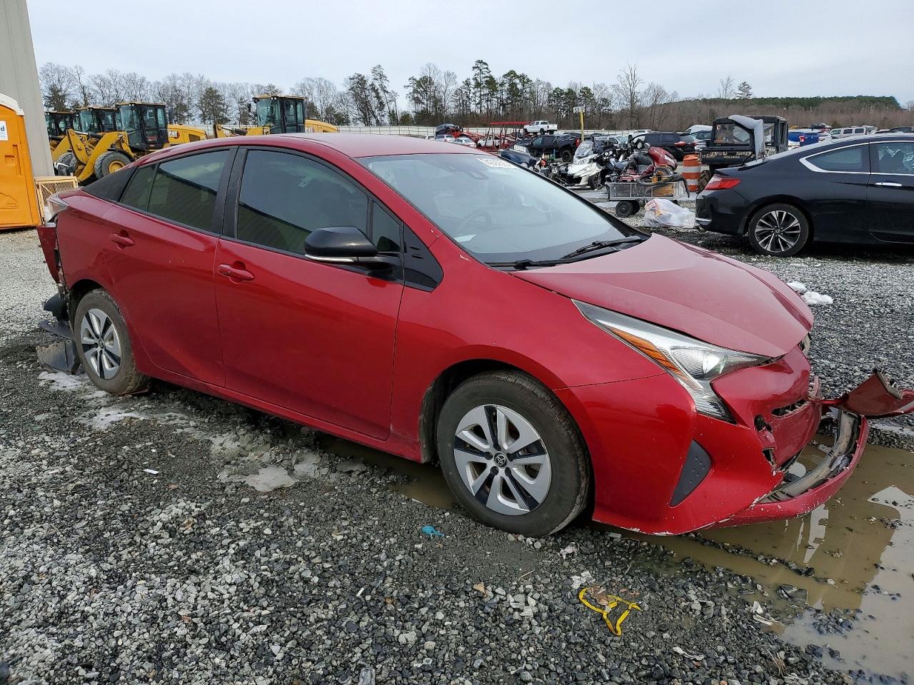 2018 TOYOTA PRIUS photo 7