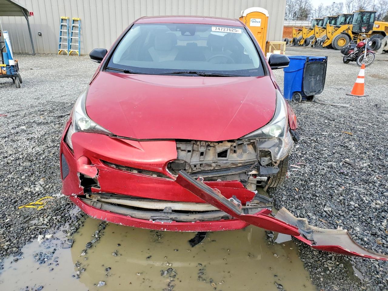 2018 TOYOTA PRIUS photo 9