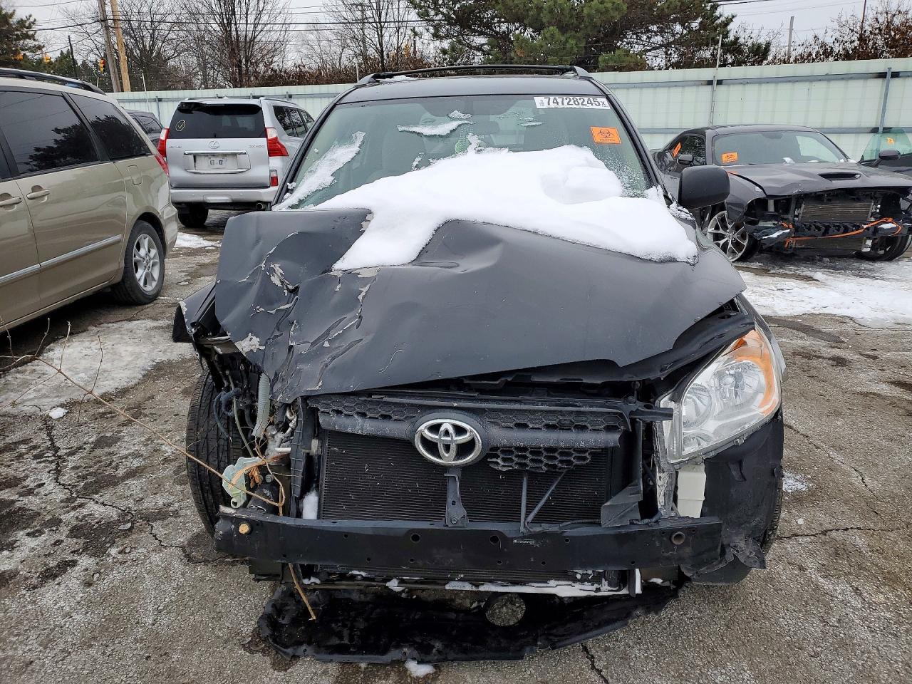 2011 TOYOTA RAV4 BASE photo 13