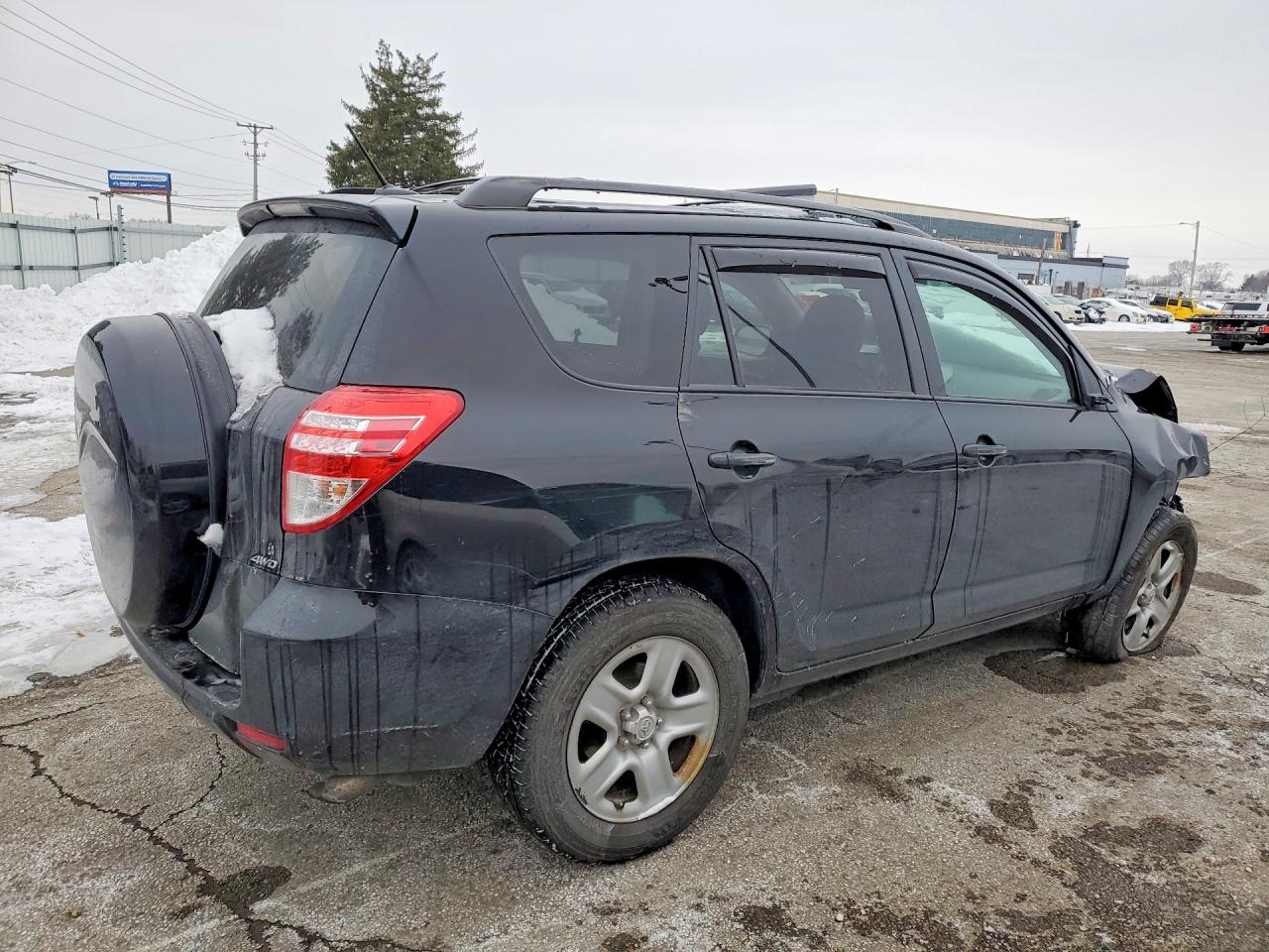 2011 TOYOTA RAV4 BASE photo 7