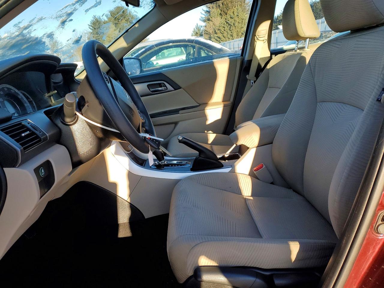 2014 HONDA ACCORD photo 19