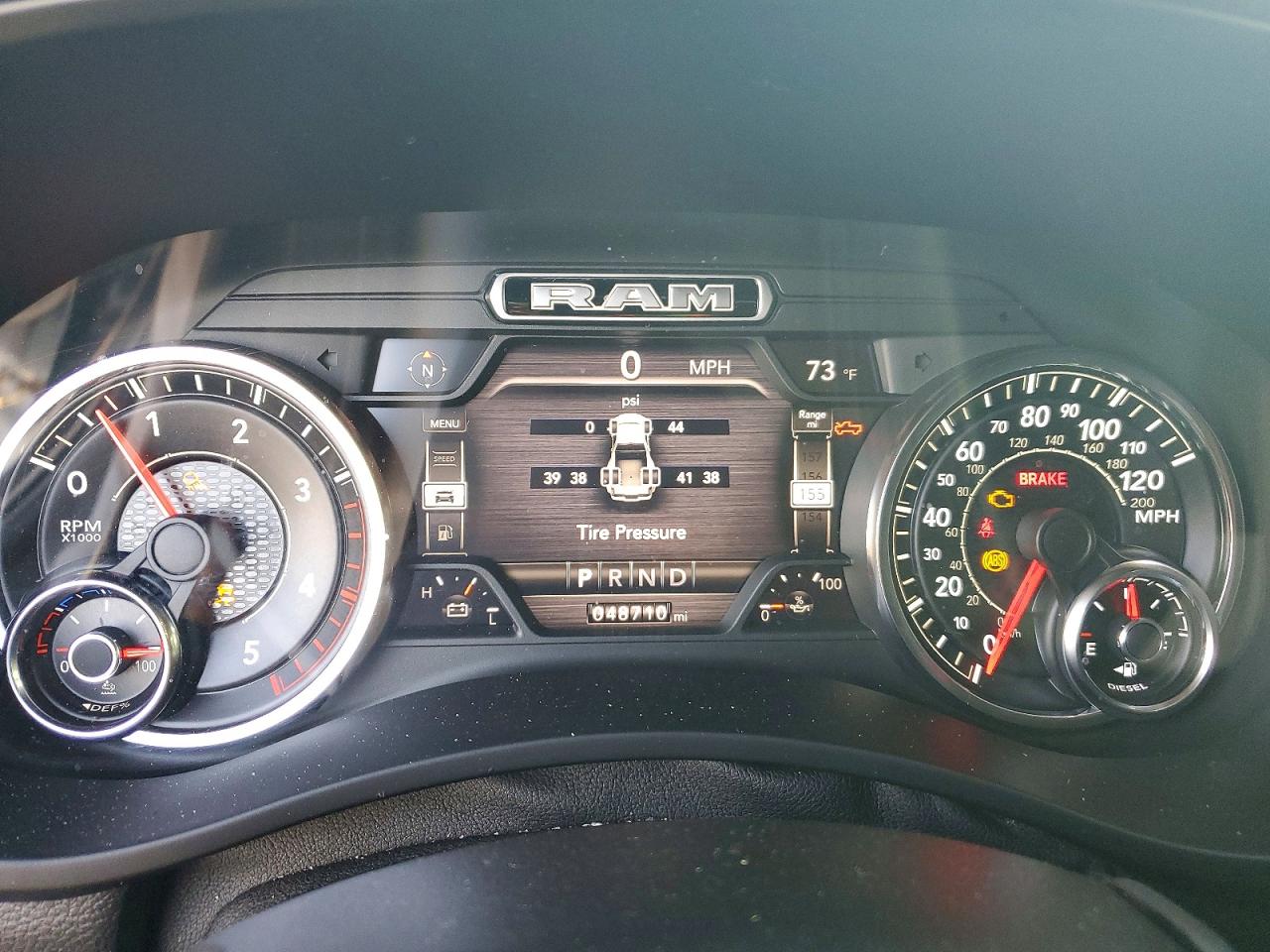 2020 RAM 3500 LARAMIE photo 9