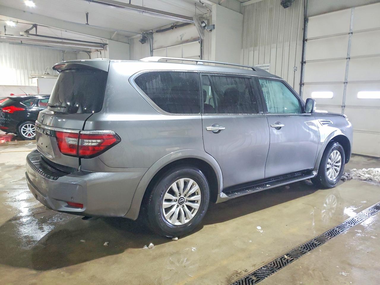 2023 NISSAN ARMADA SV photo 3