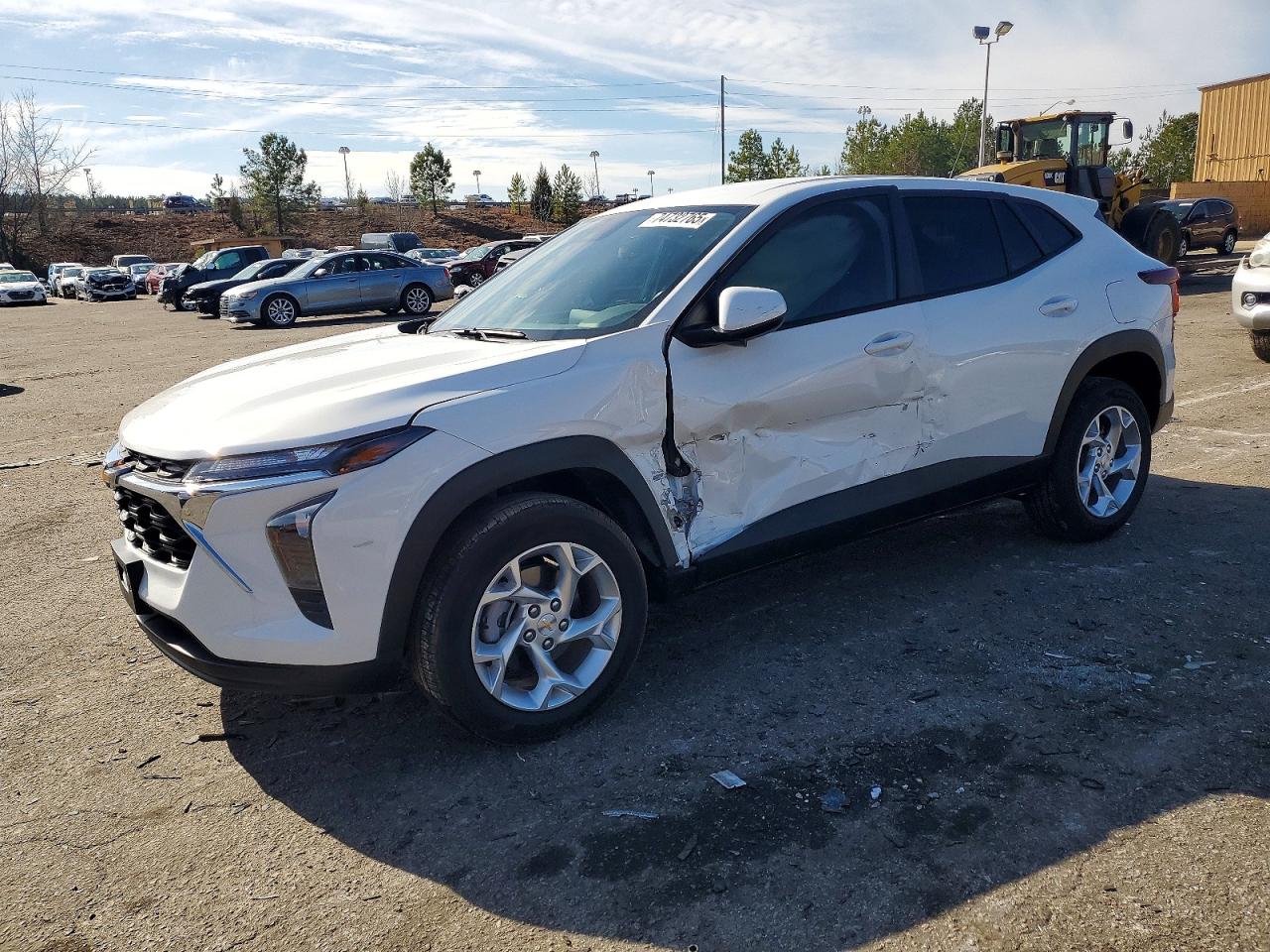2025 CHEVROLET TRAX