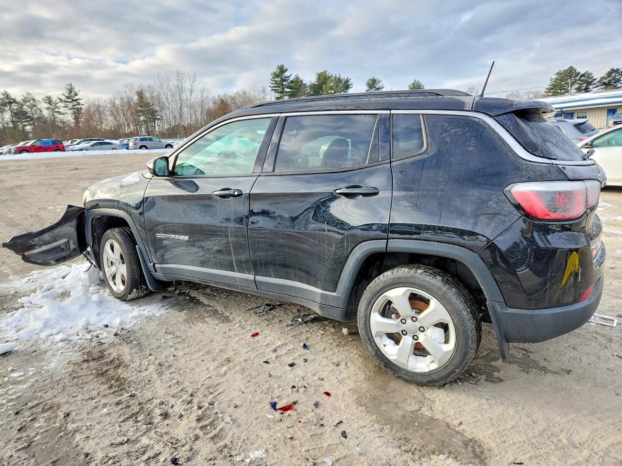 2019 JEEP COMPASS LATITUDE photo 2