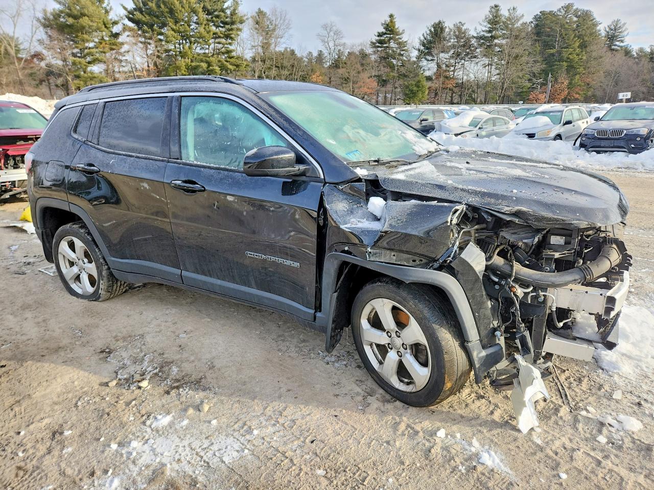 2019 JEEP COMPASS LATITUDE photo 4