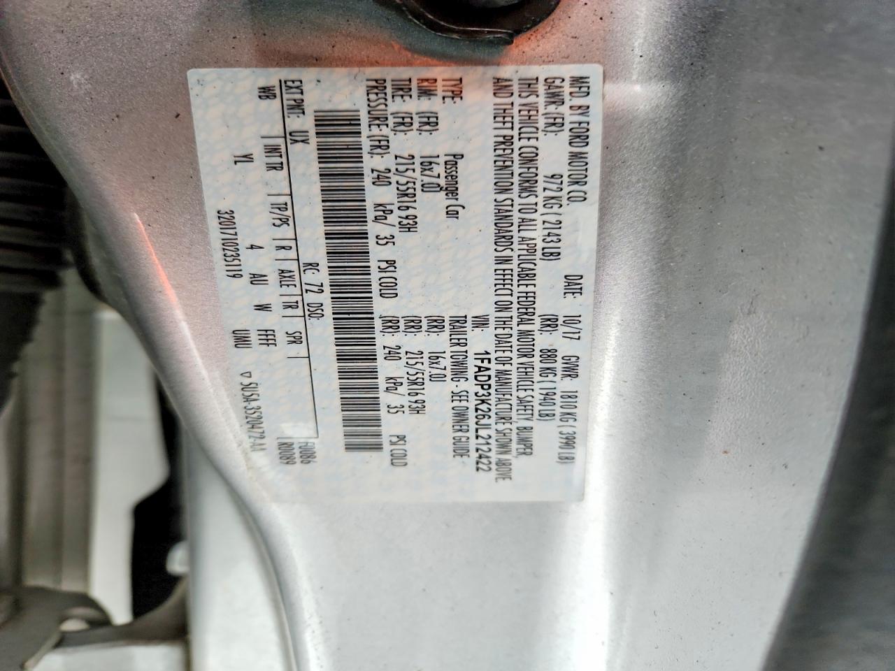 2018 FORD FOCUS SE photo 23